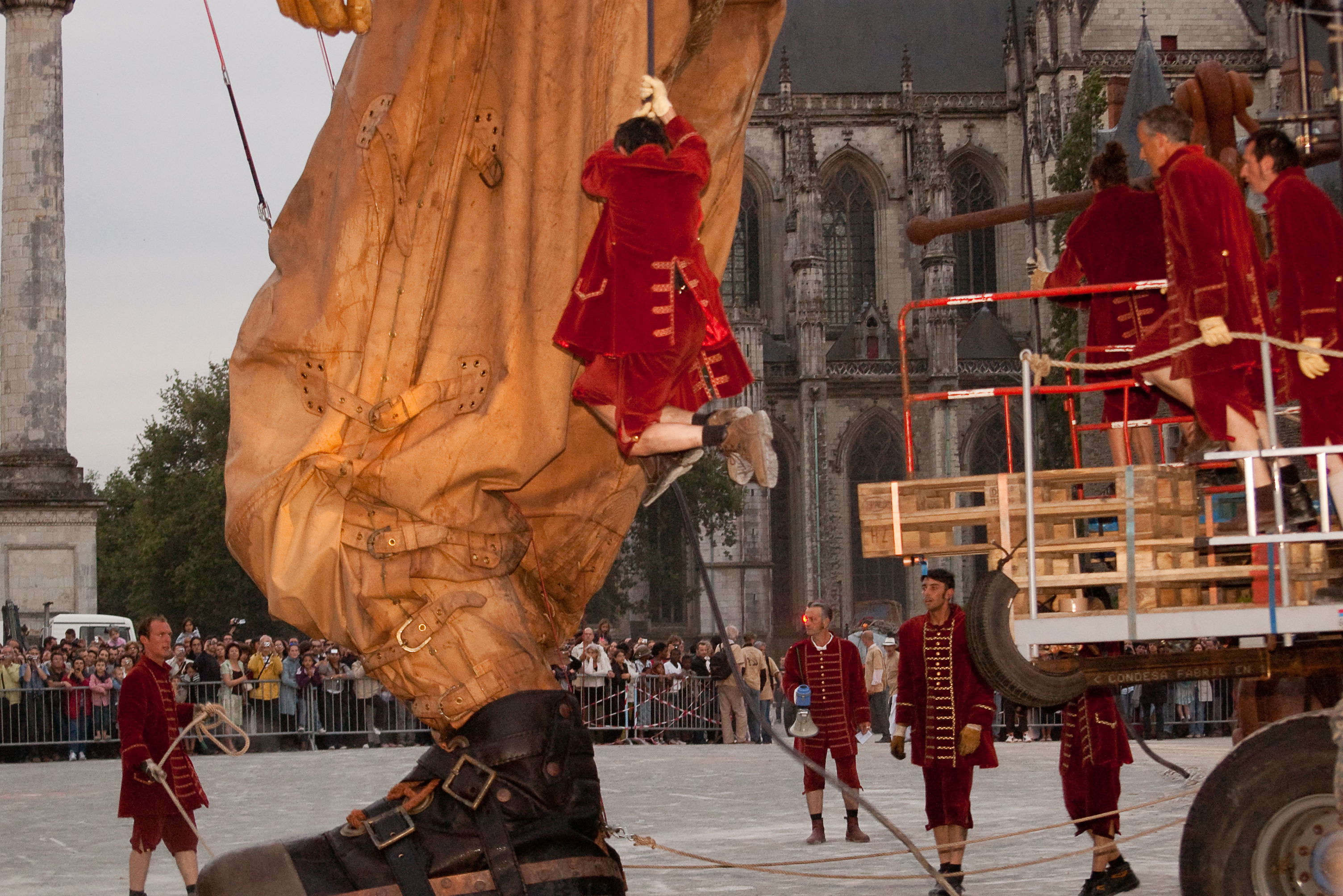 Fiesta Royal de Luxe, por Youenn THOMAS