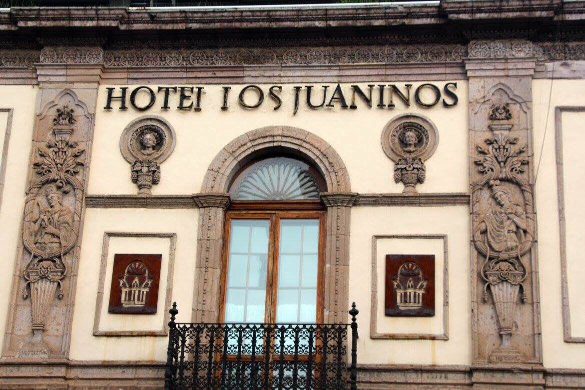 Hotel Los Juaninos, por Diana Patricia Montemayor Flores