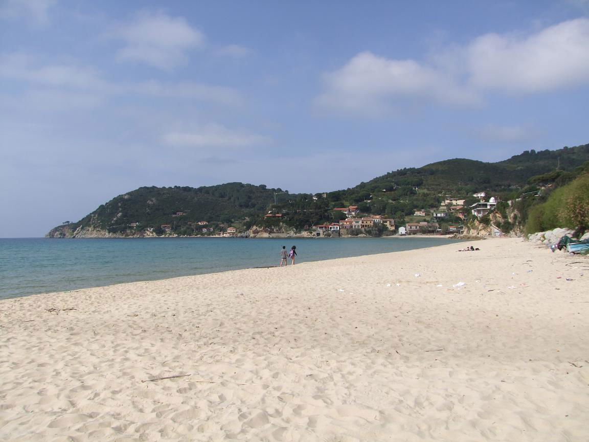 Playa de la Biodola, por Giringirella