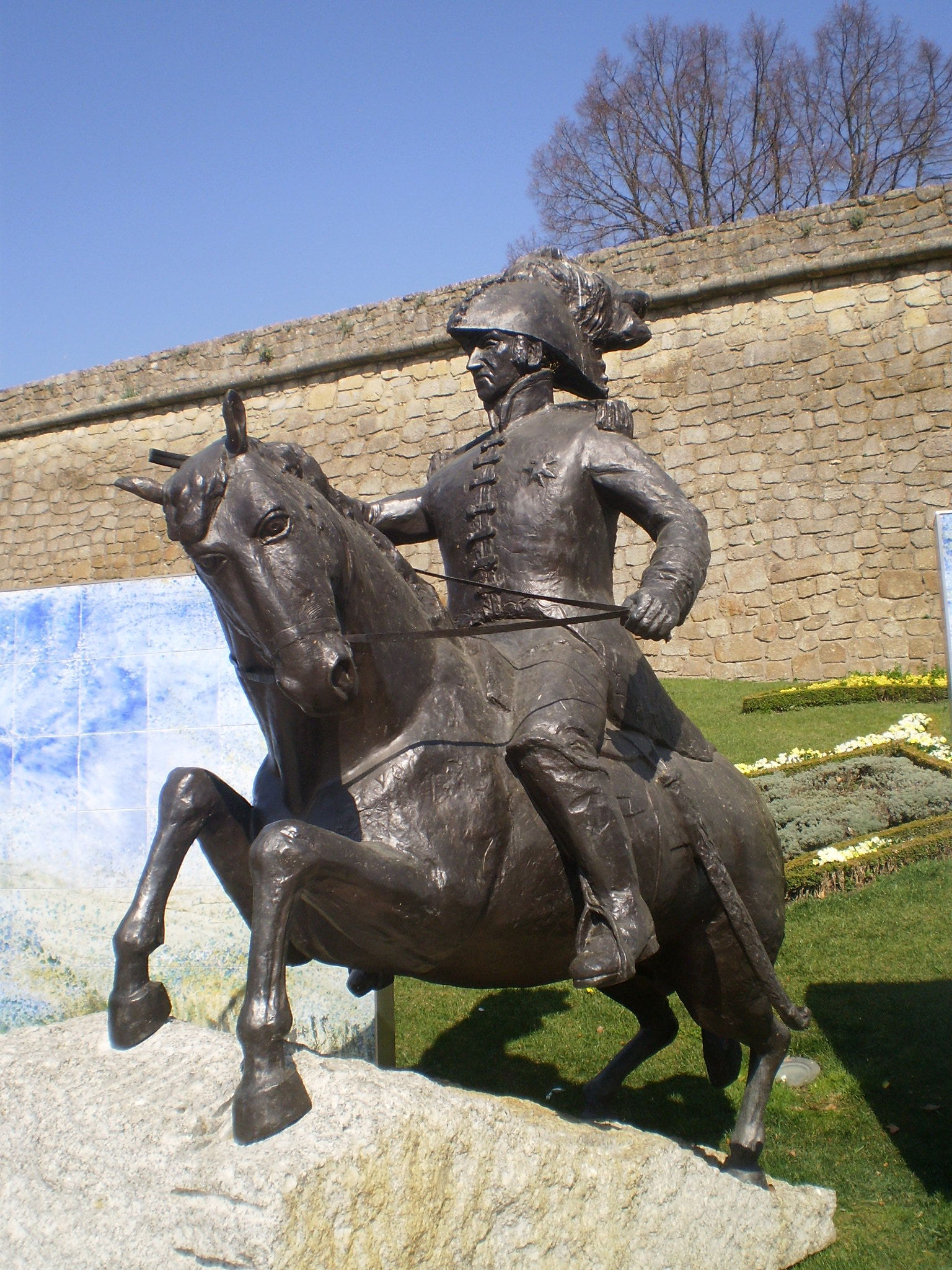 Escultura General Silveira, por Sasa72