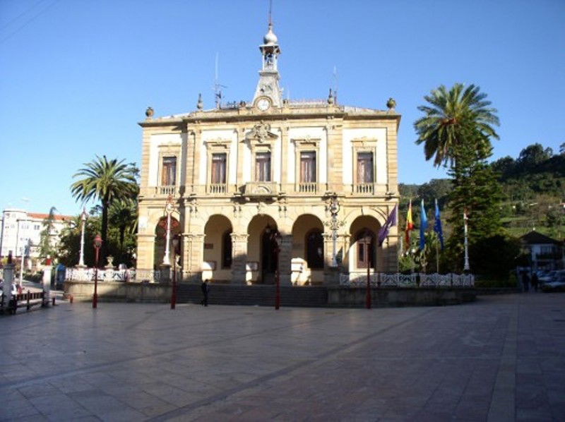 Ayuntamiento de Villaviciosa, por Comarca de la Sidra