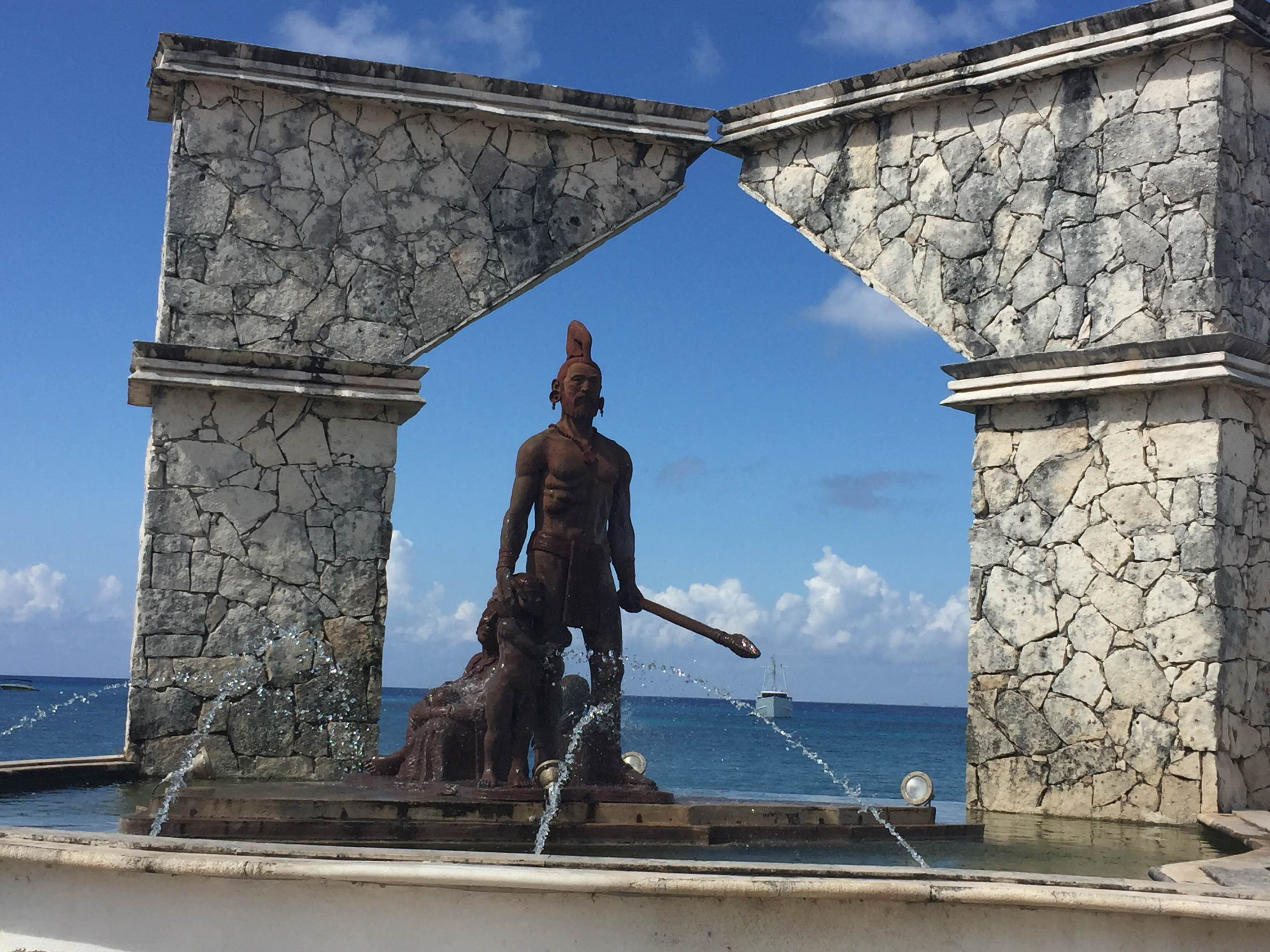 Monumento al Mestizaje, por Diana Patricia Montemayor Flores