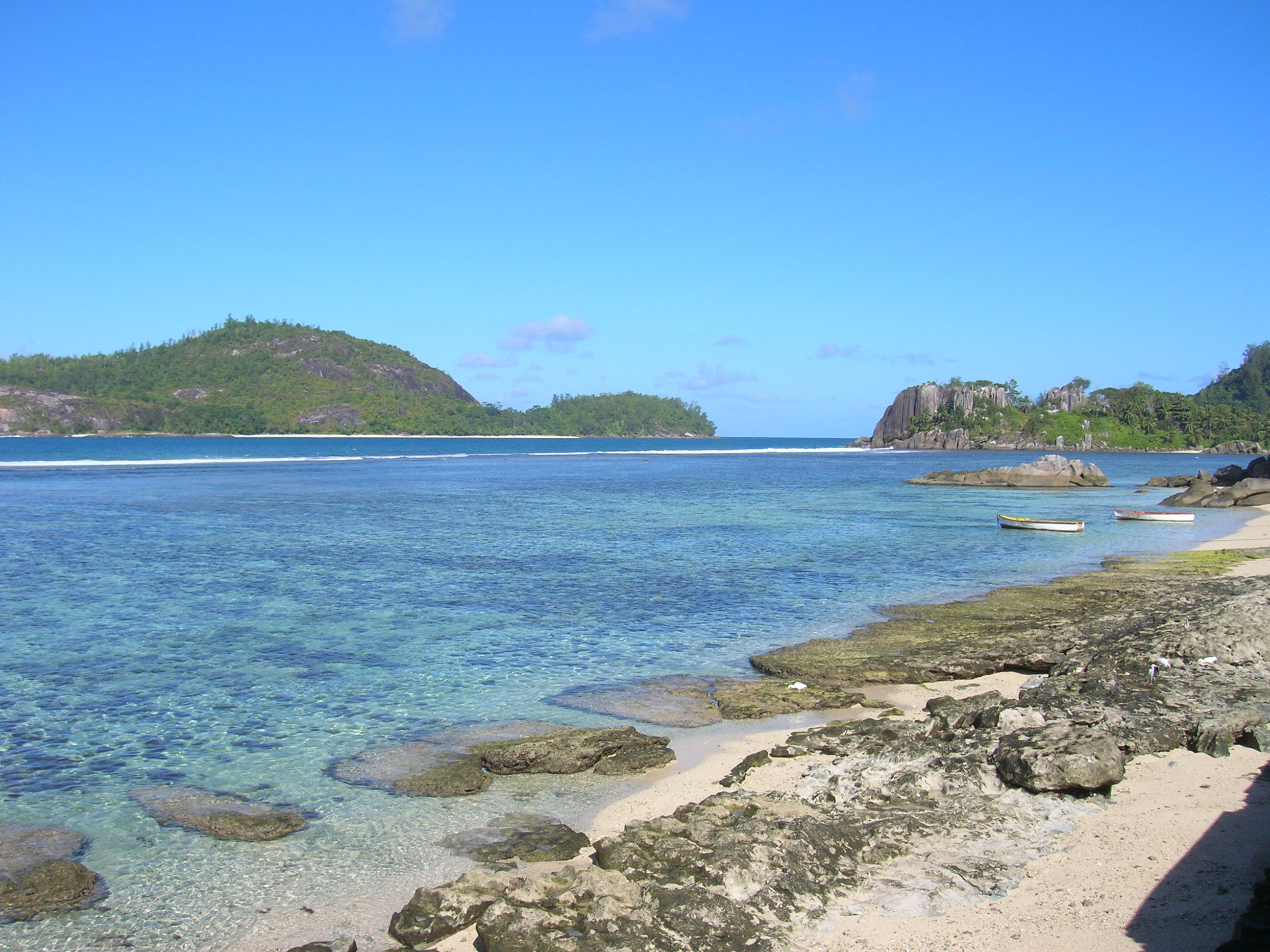 Anse L'Islette, por laura tenebrosi