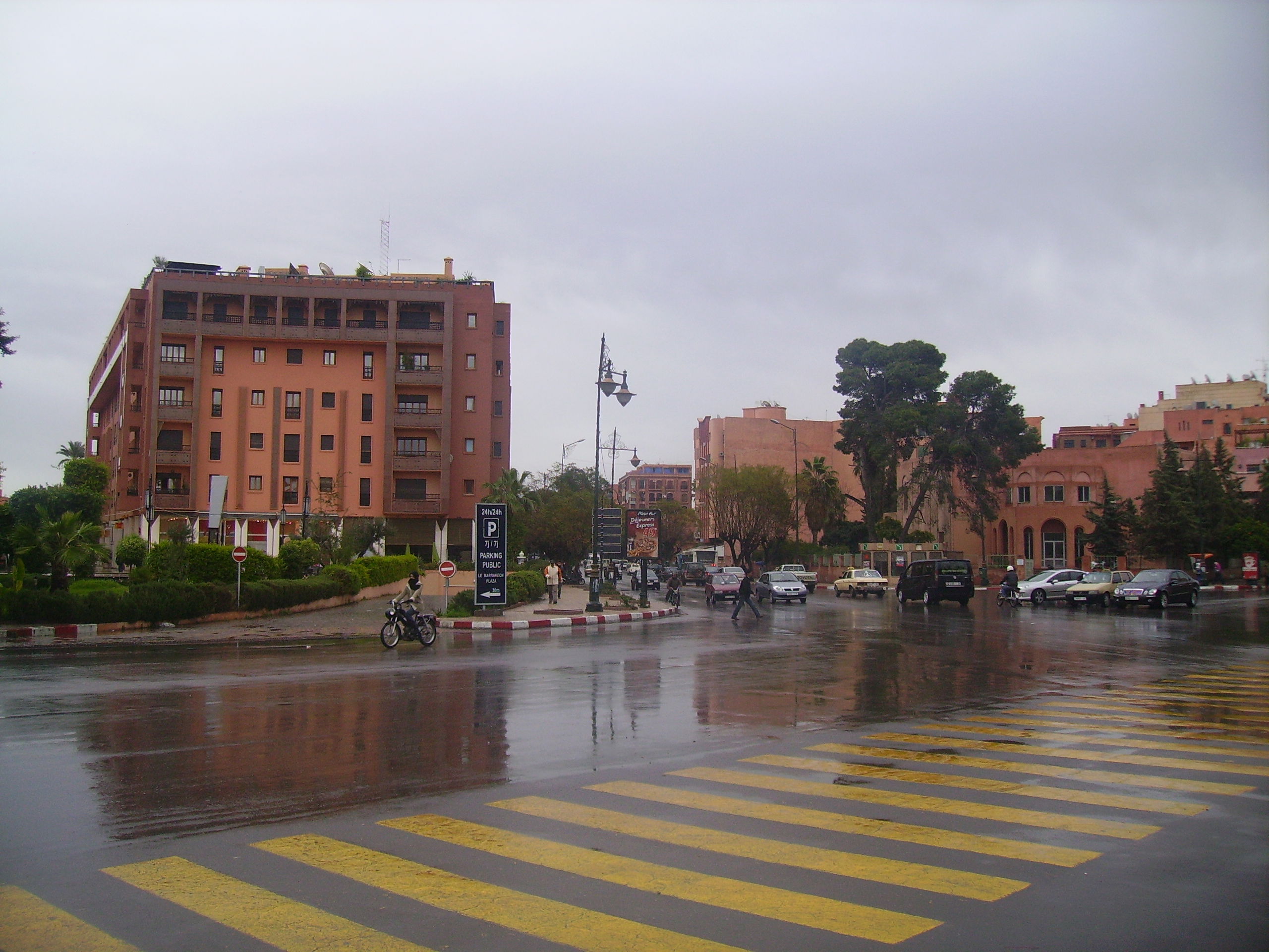 Place du 16 Novembre, por Viagens Lacoste
