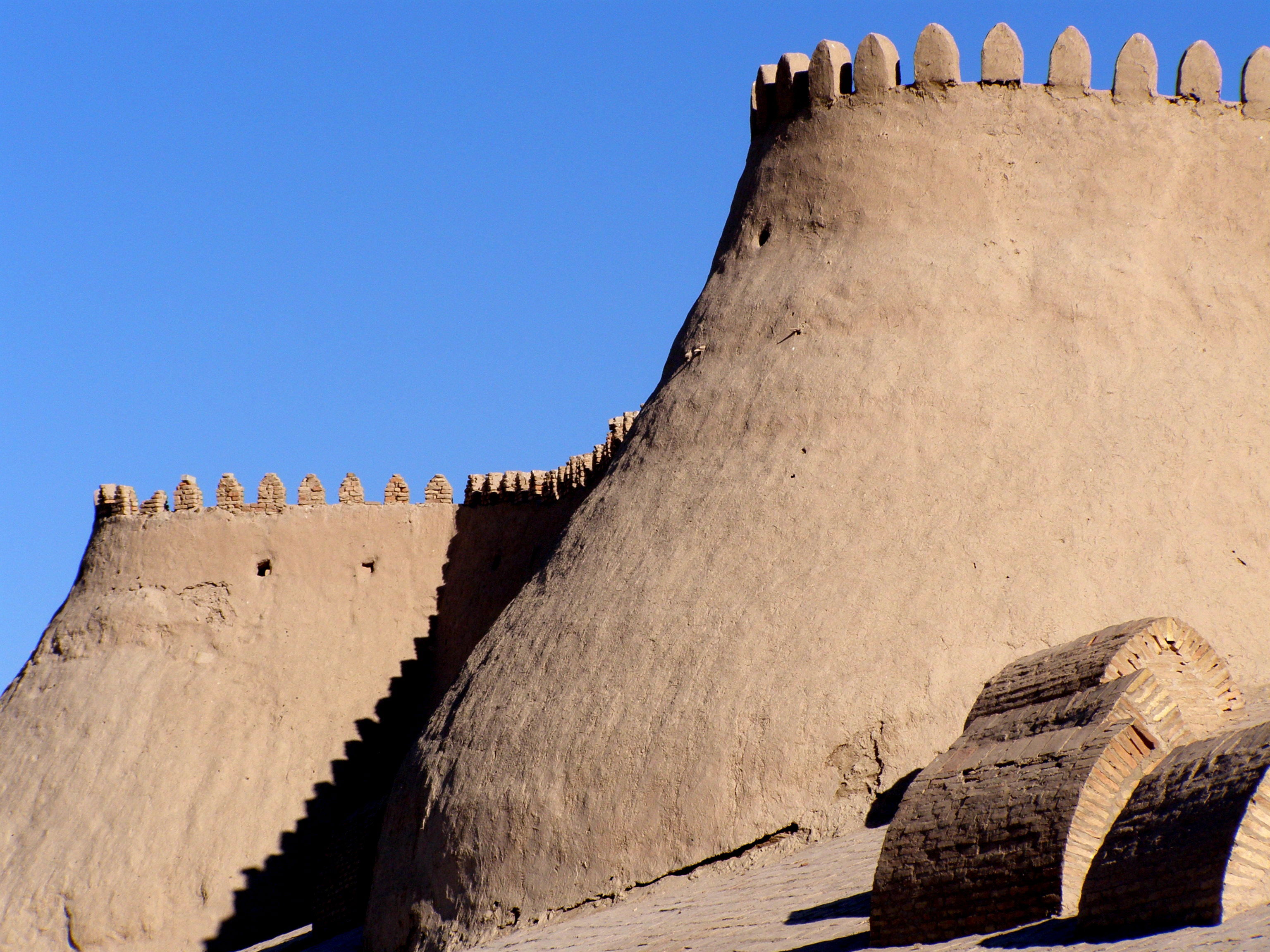 Las murallas de Khiva, por Alicia Ortego