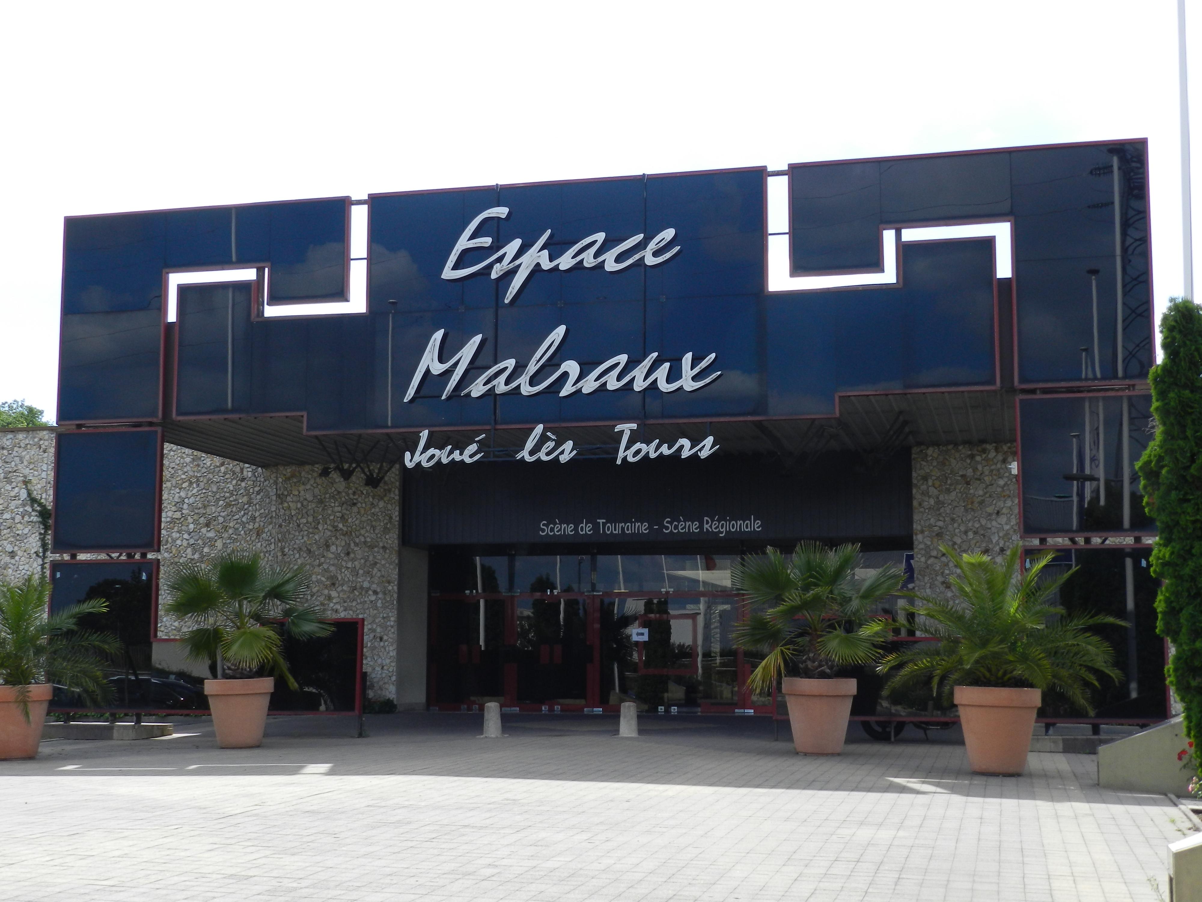 Espace Malraux, por TiffG