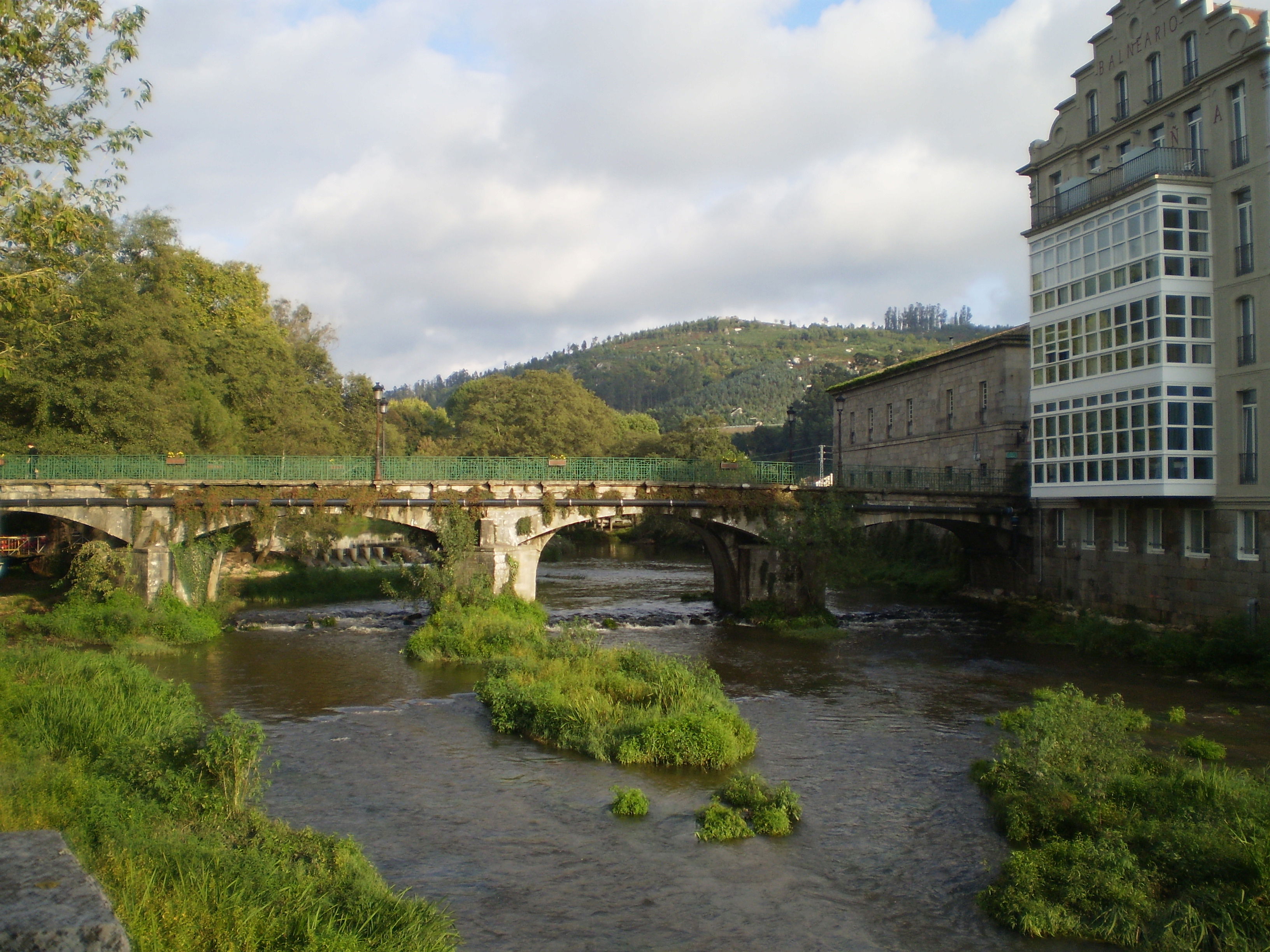 Puente y Parque-jardín de Caldas, por Sasa72