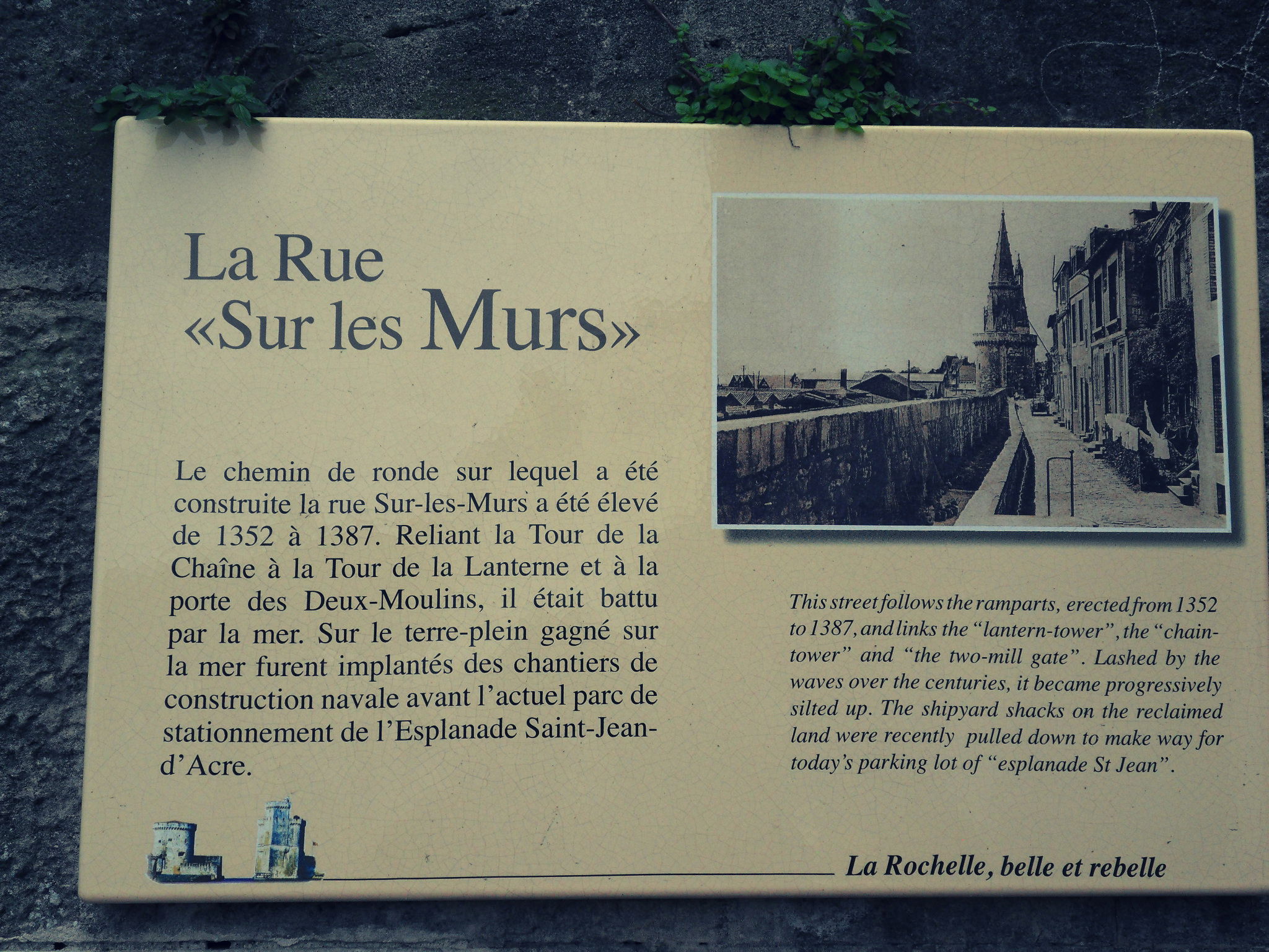 Calle "sur les Murs", por Nina*