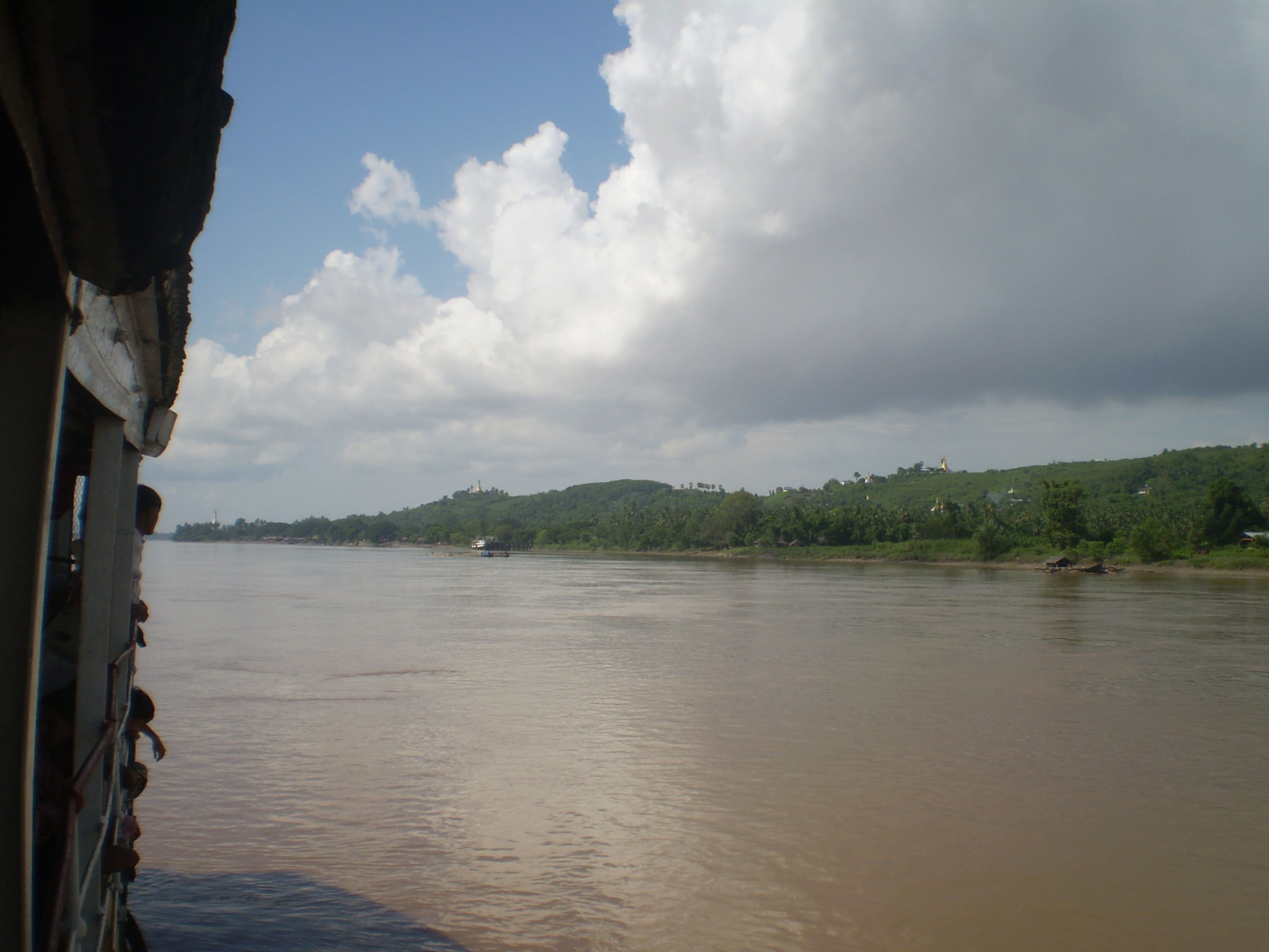 Thalwin River, por Arno