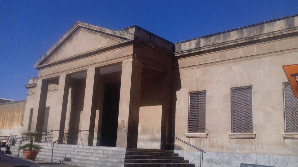 Piazza Cappuccini, por cosedafareinsicilia
