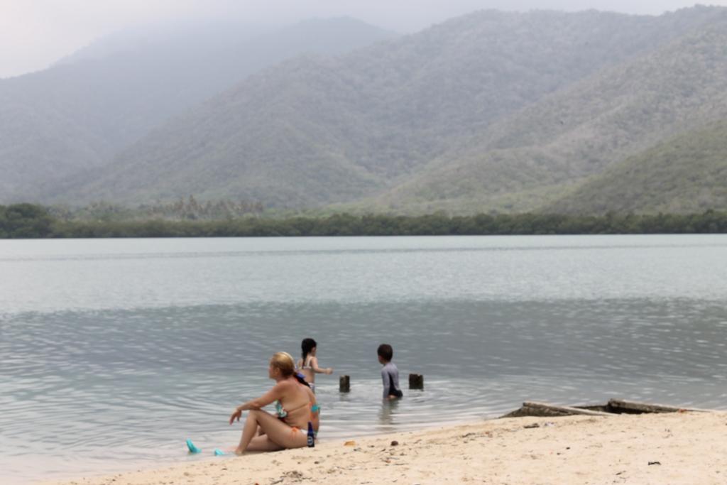 Bahia de Patanemo, por Erika Paz