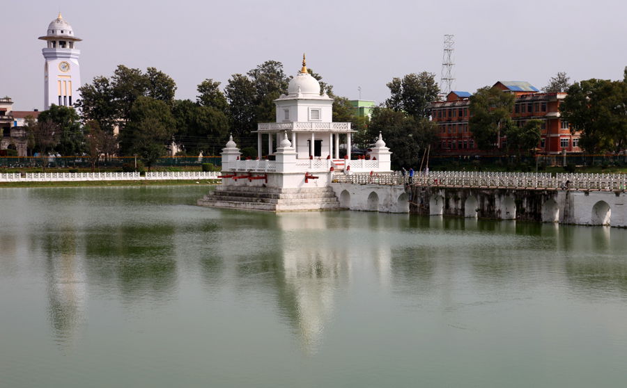 Rani Pokhari, por GERARD DECQ