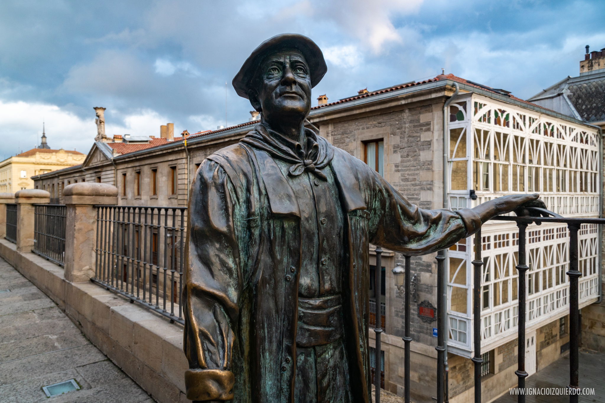 Estatua de Celedón, por Ignacio Izquierdo