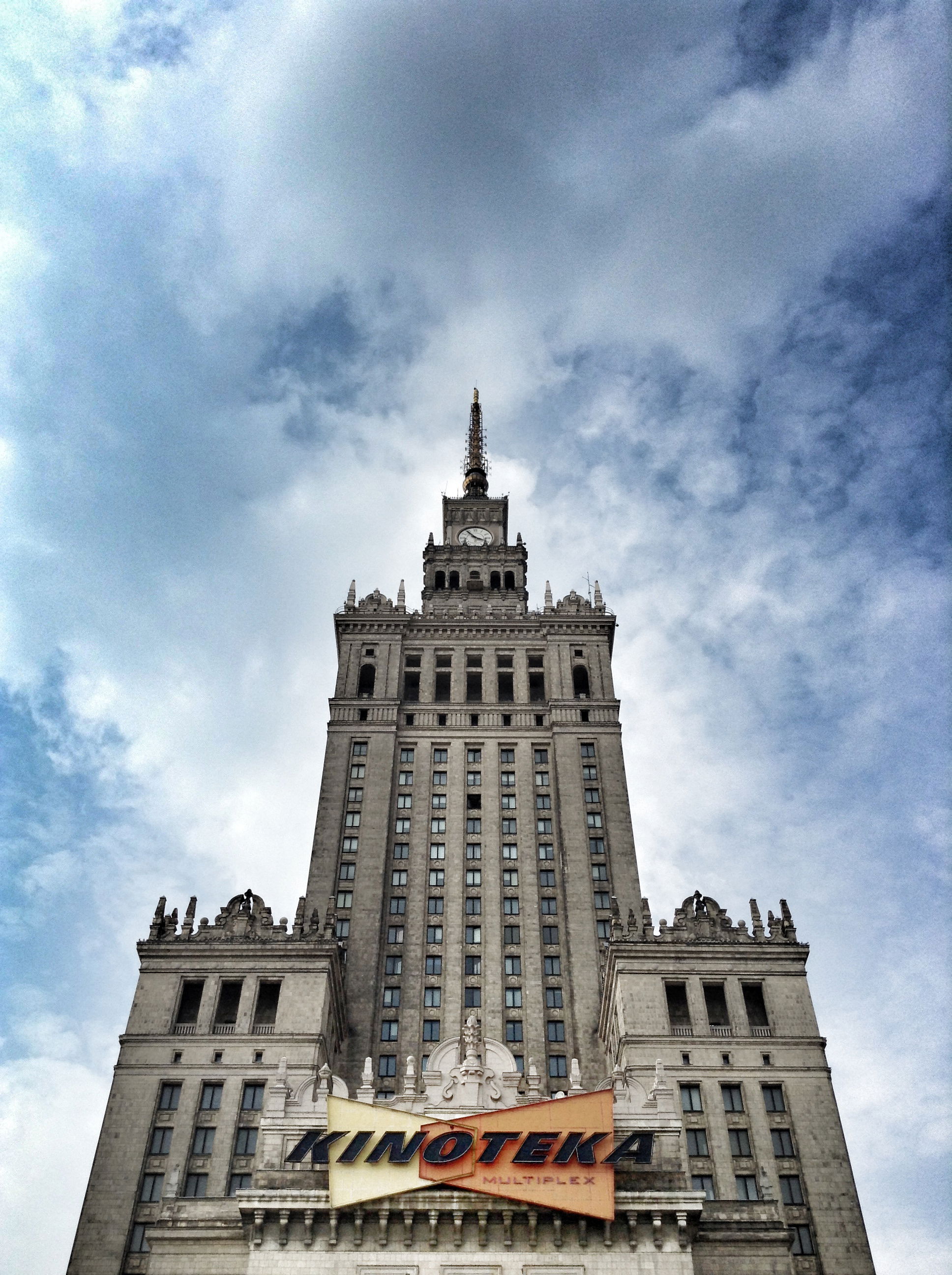 El Palacio de la Cultura y la Ciencia, por Paolo Maiolin