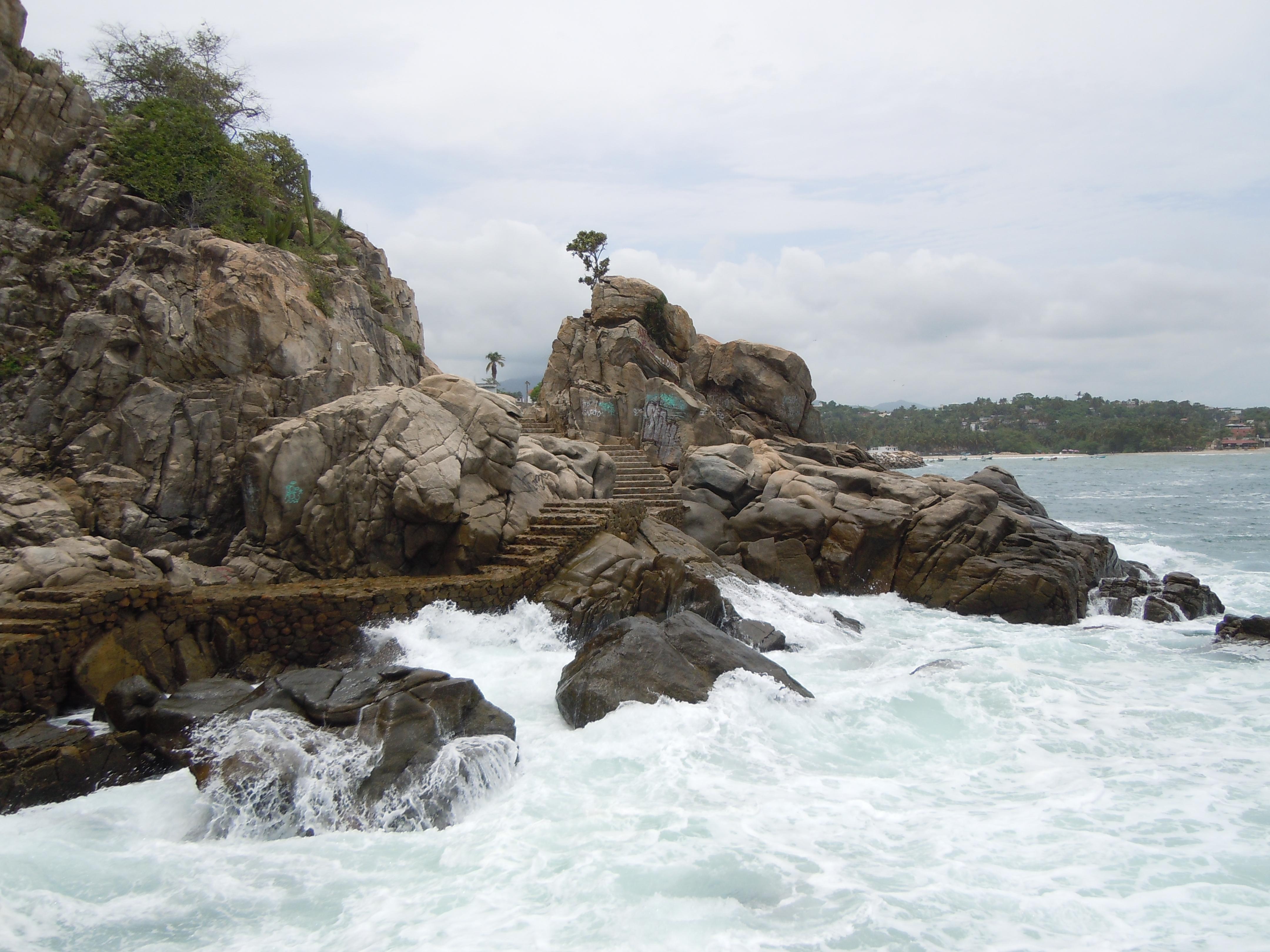 Playas de Puerto Escondido: un paraíso costero por descubrir