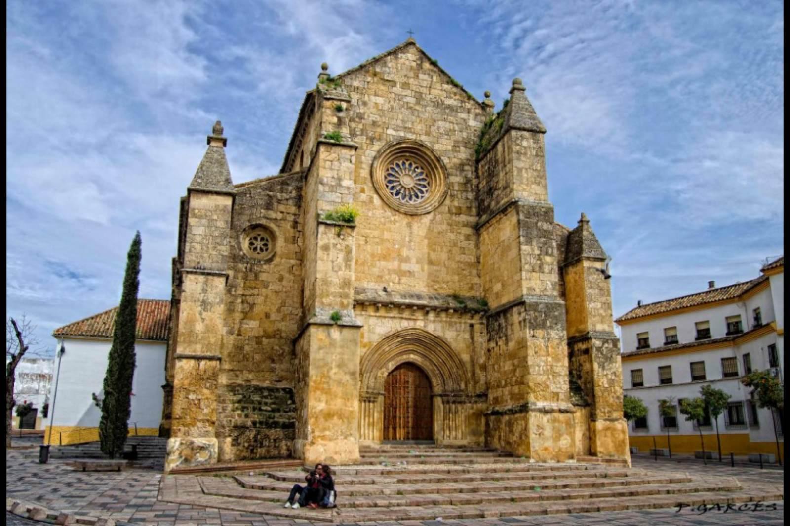 Iglesias de Baena: un recorrido por su historia y belleza arquitectónica