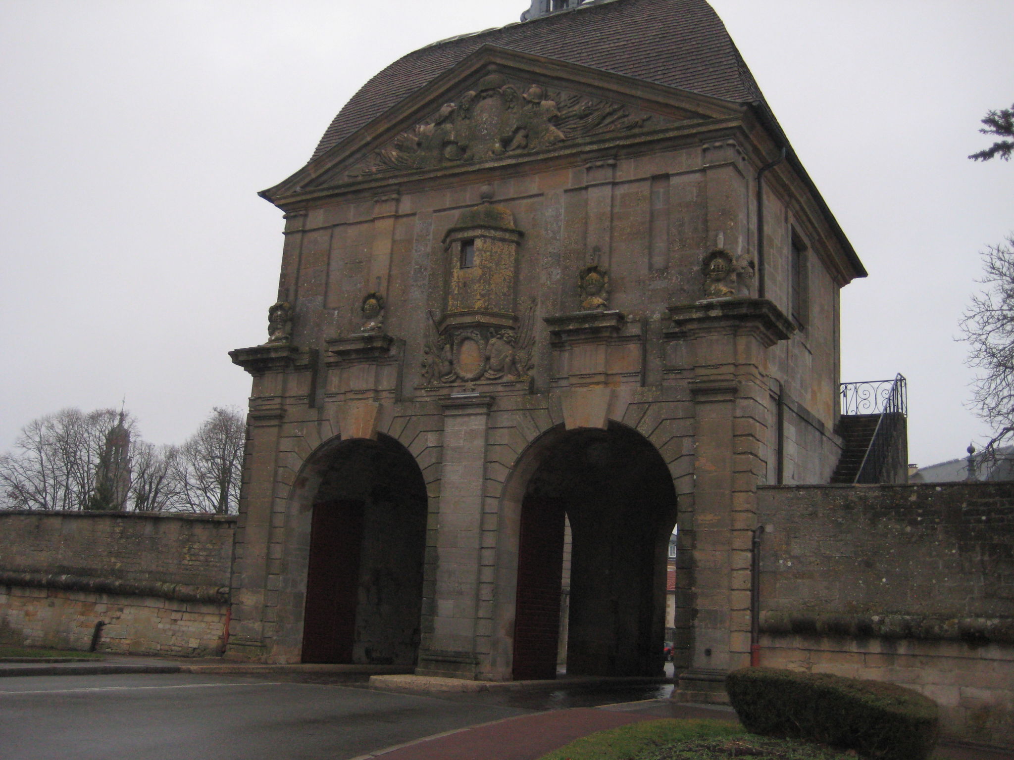 Porte des Moulins, por létii