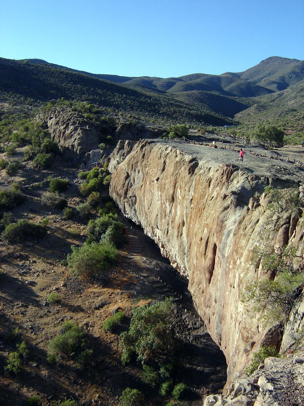 Monumento Natural Pichasca, por Tribi Lin