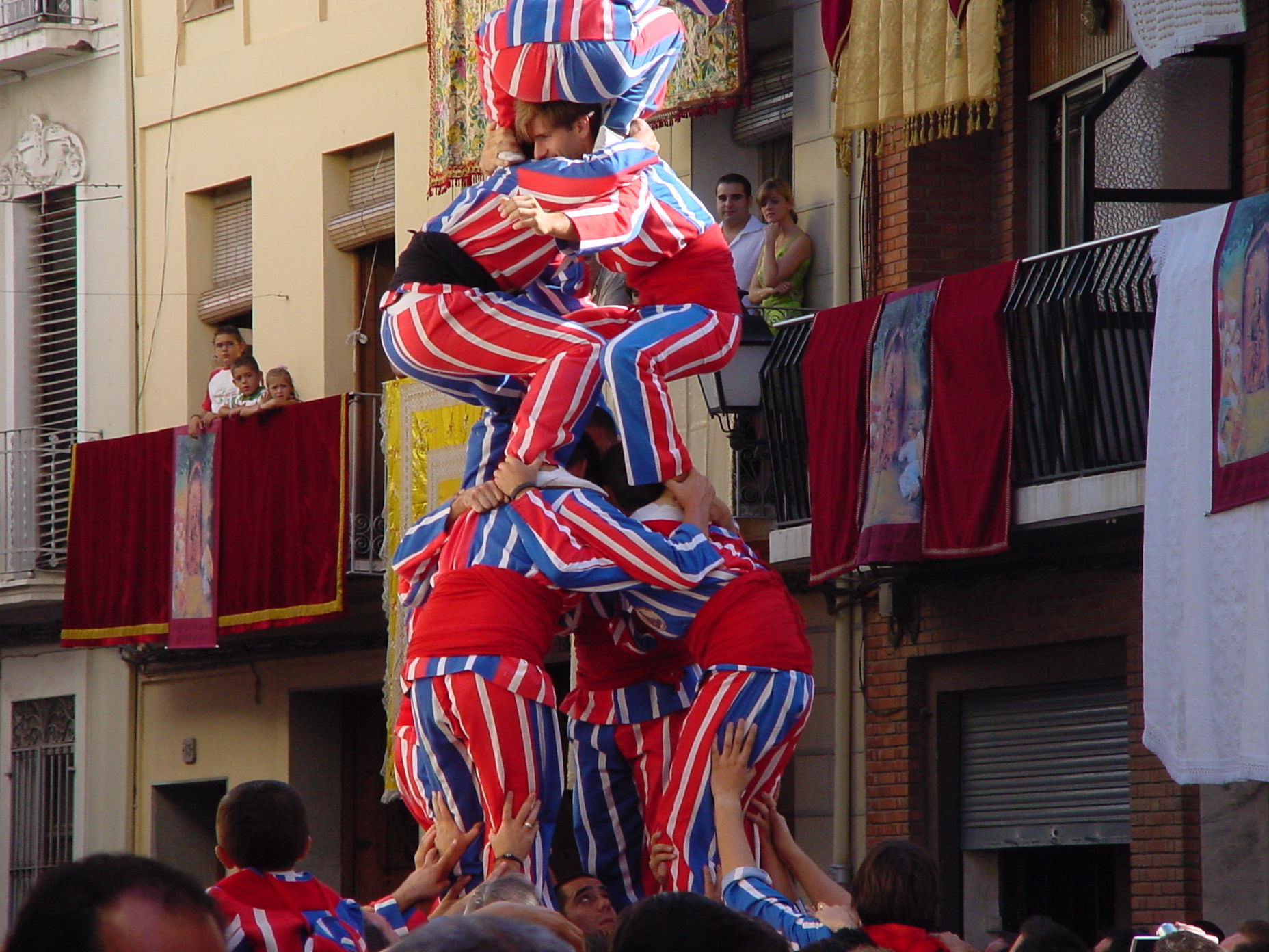 Festes de la Mare de Deu de Algemesí, por Toni Calderón