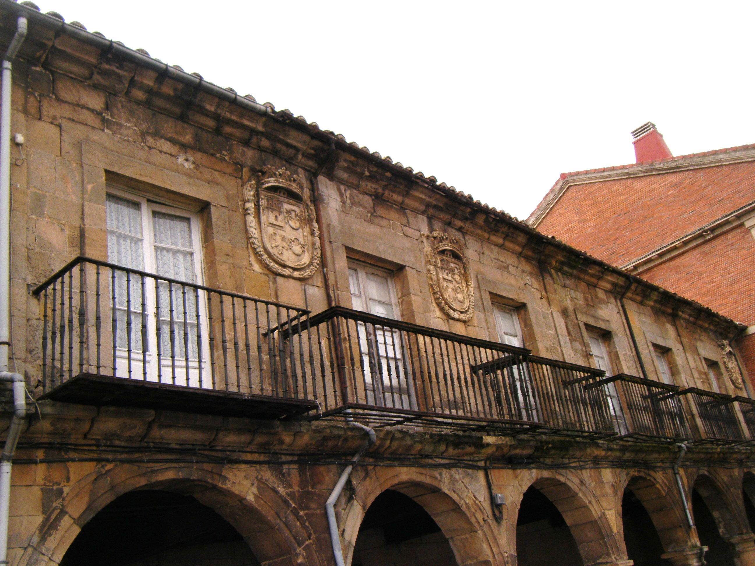 Palacio de los Manrique, por Yoli ChamBa