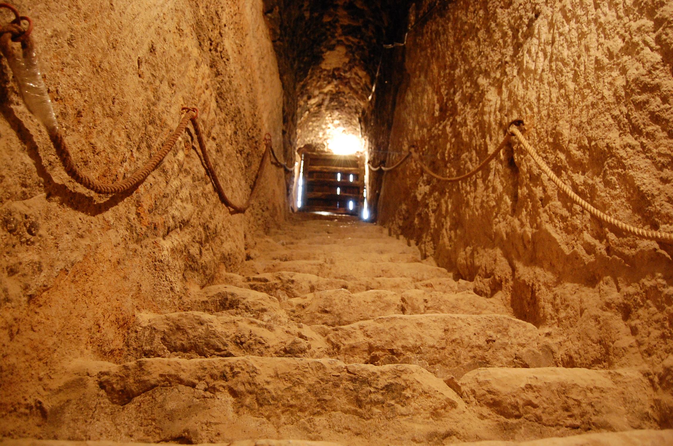 Bodega Tradicional S. XVI Cigales, por Turismo Cigales
