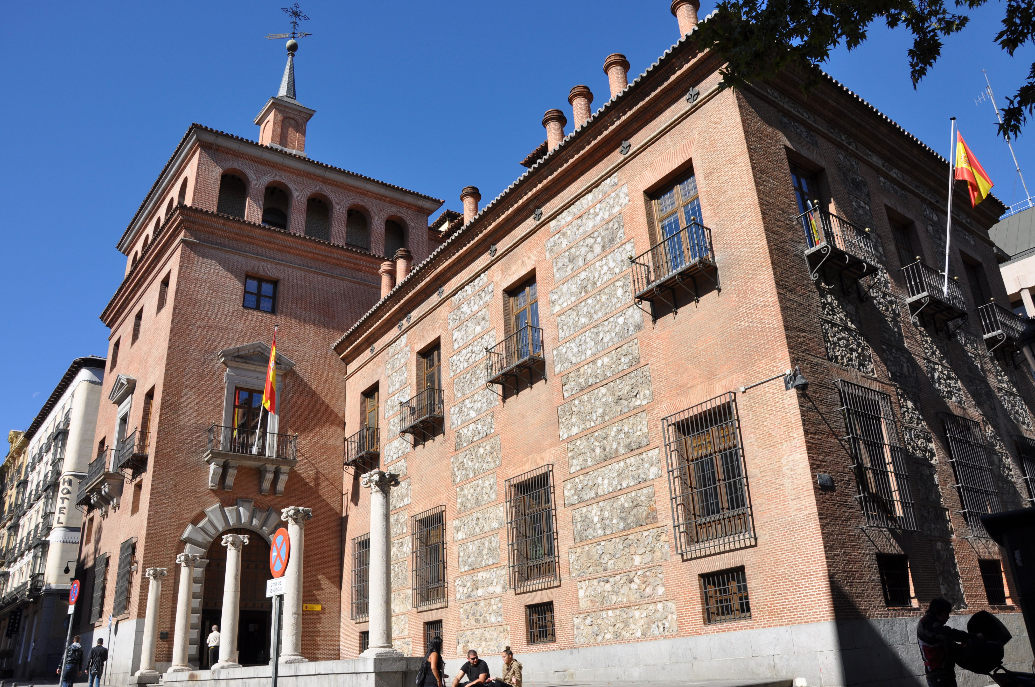 Casa de las Siete Chimeneas, por Juan Manuel Moreno
