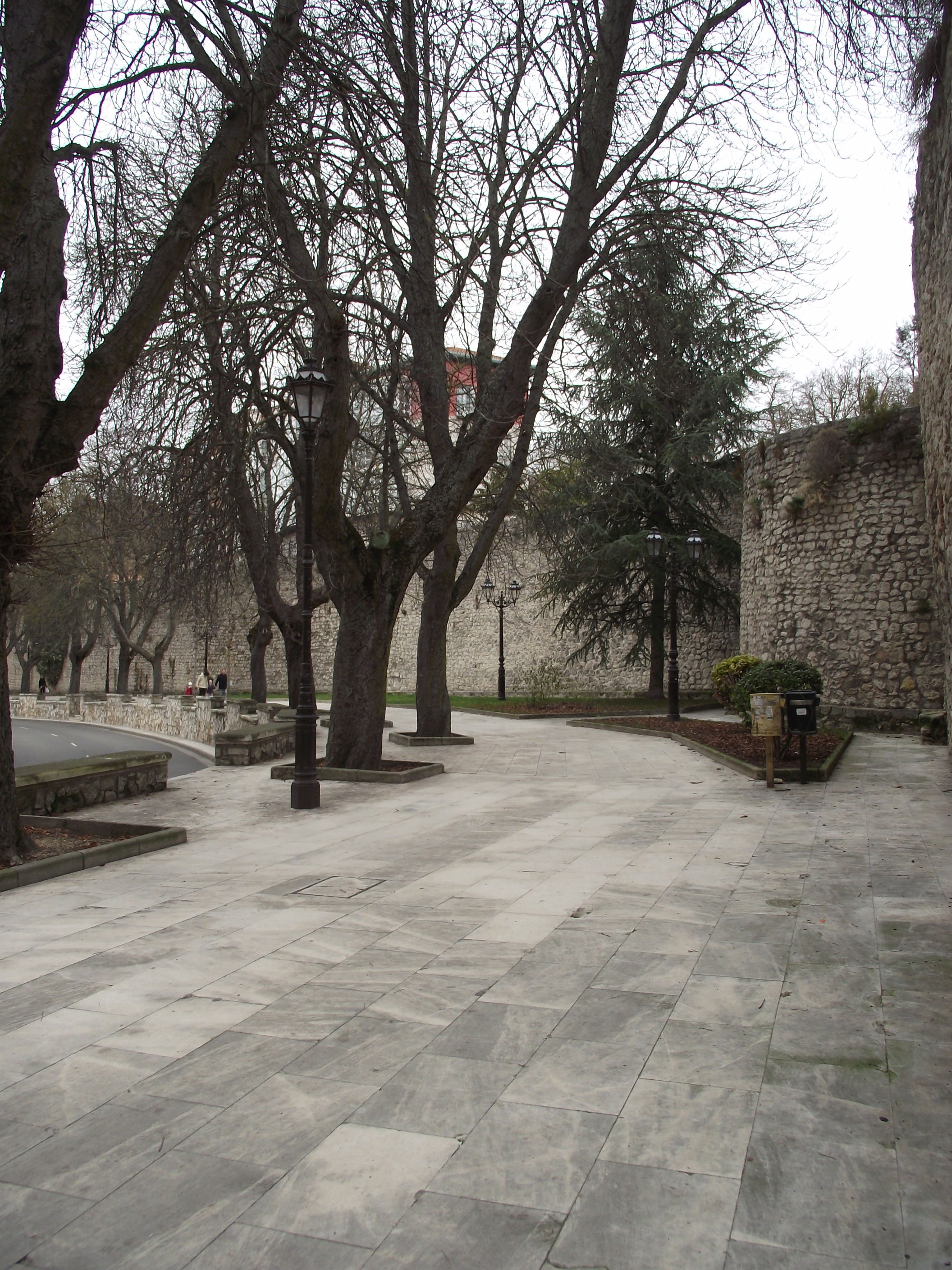 Paseo de los Cubos (Burgos), por BeaBurgos
