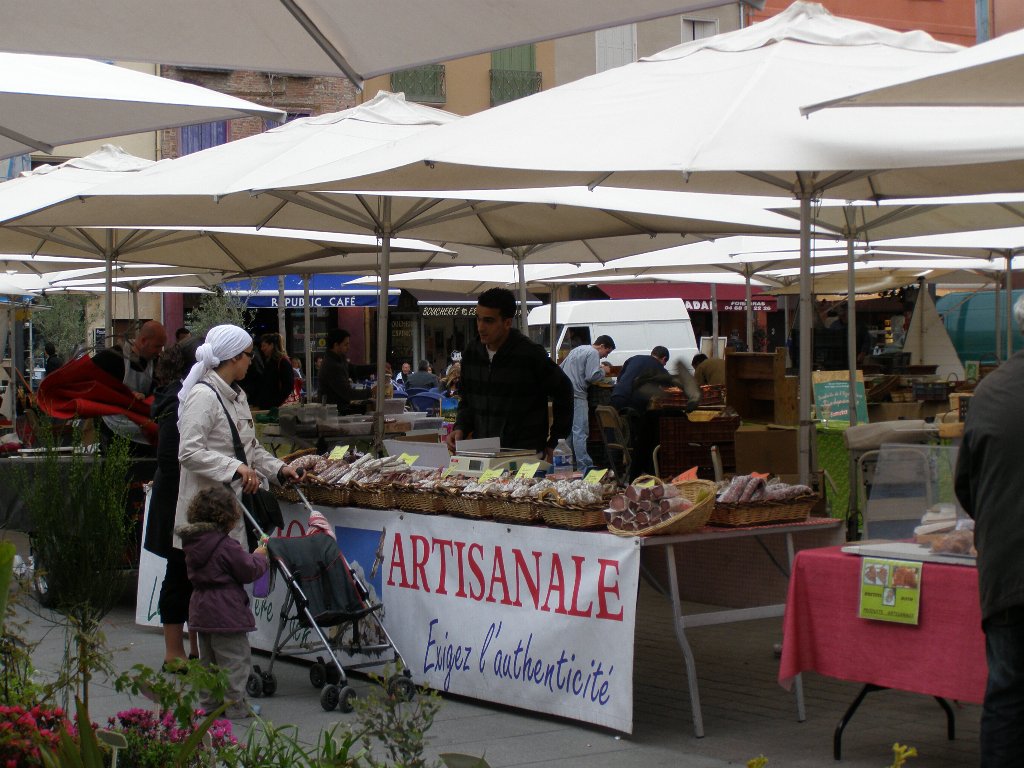 Mercado en la Plaza de la República, por nuria