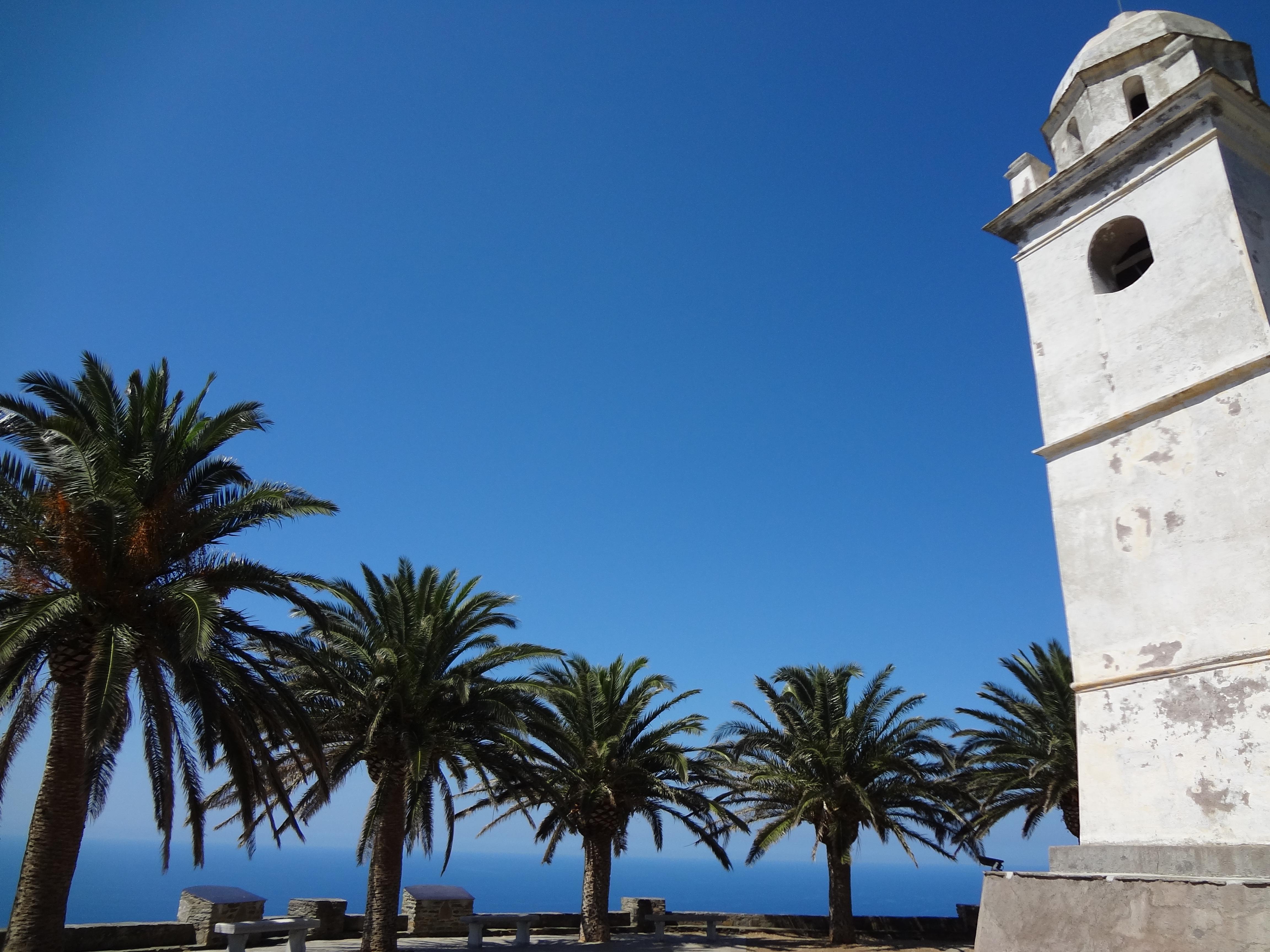 Descubre los monumentos históricos de Córcega y su rico legado cultural