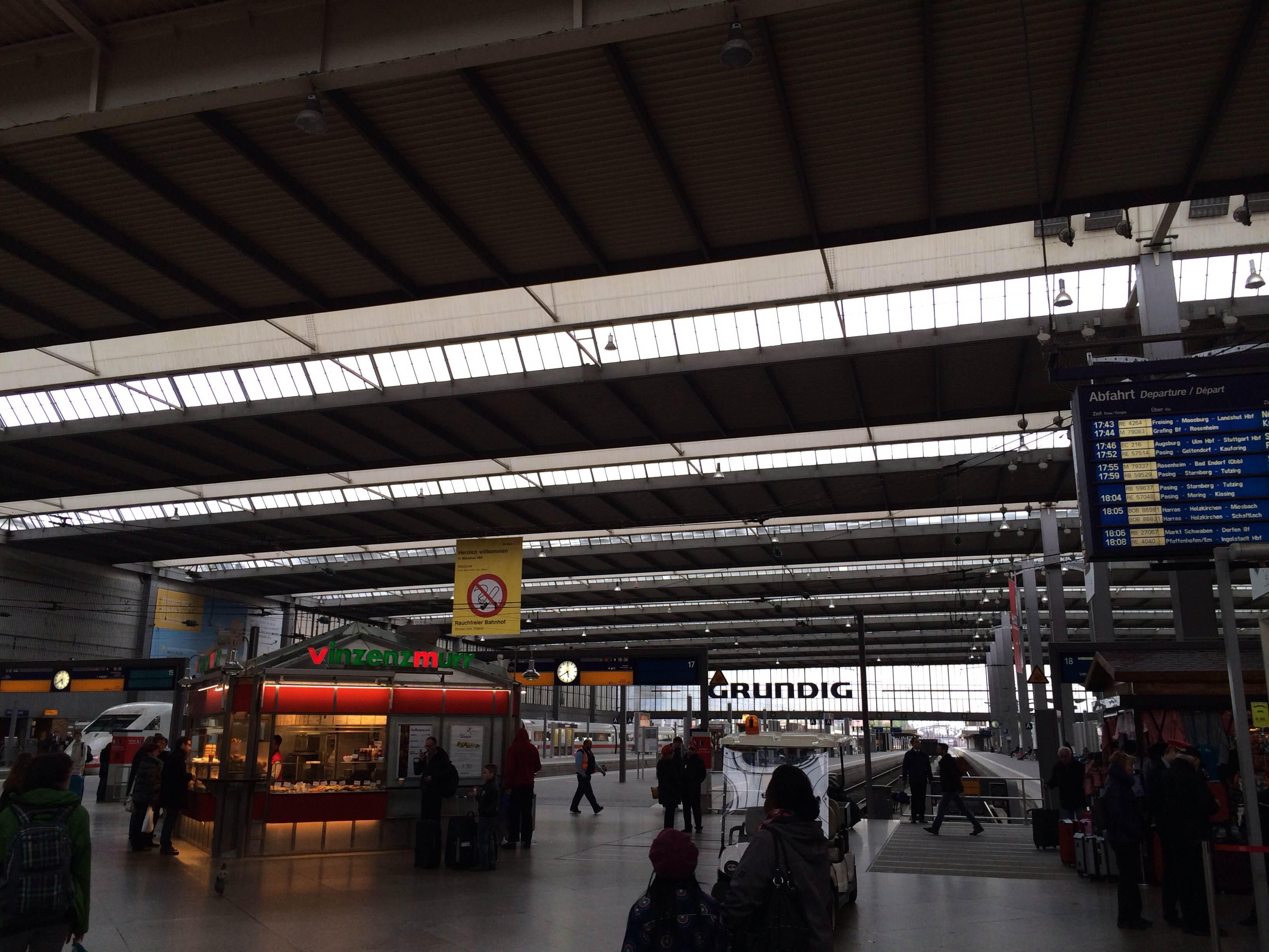 Estacion Central Hauptbahnhof, por Inés Chueca