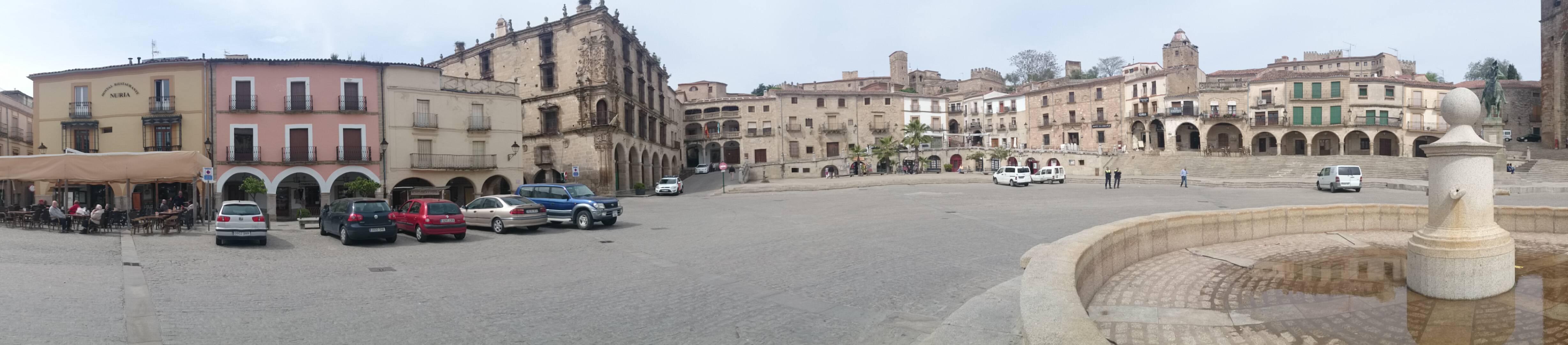 Plazas en Cáceres donde la historia y el encanto se encuentran