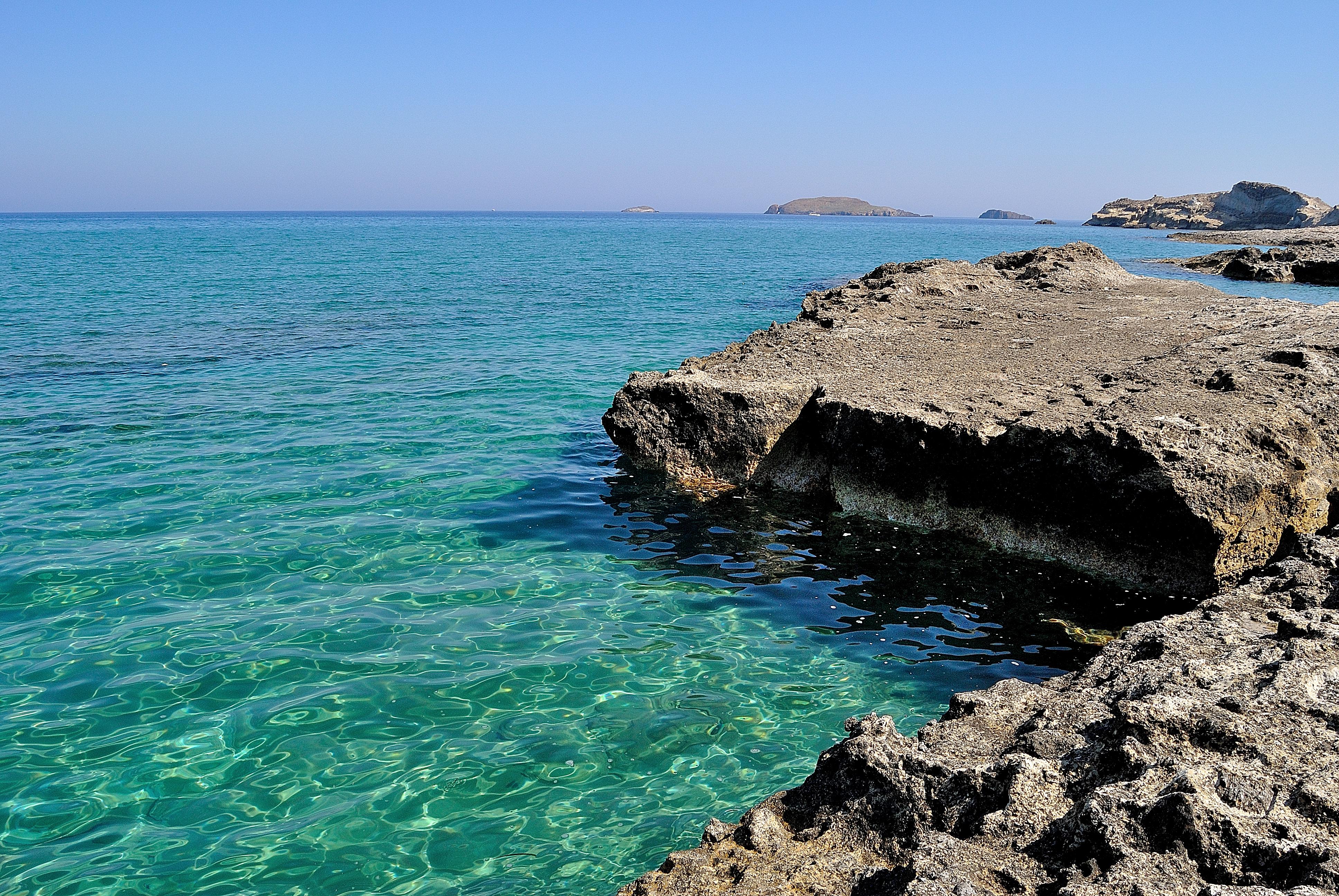 Alogomantra beach, por arianna franchin