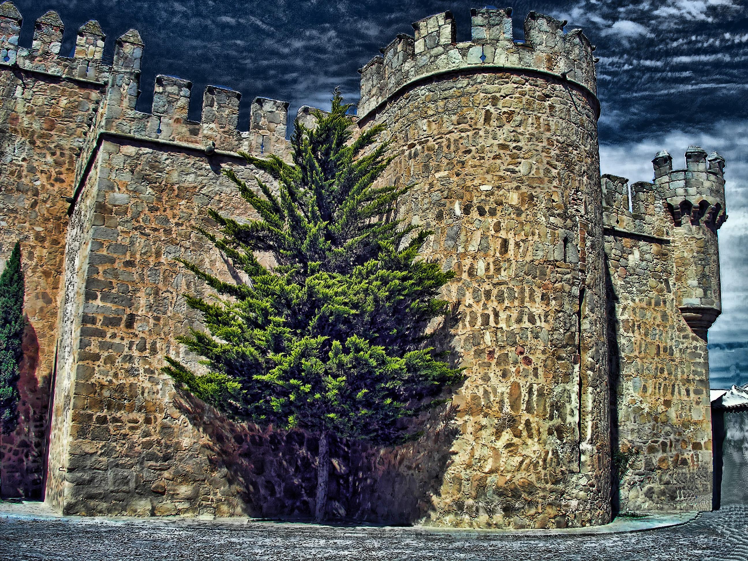 Castillo Condes de Orgaz, por Leo Aparicio del Valle