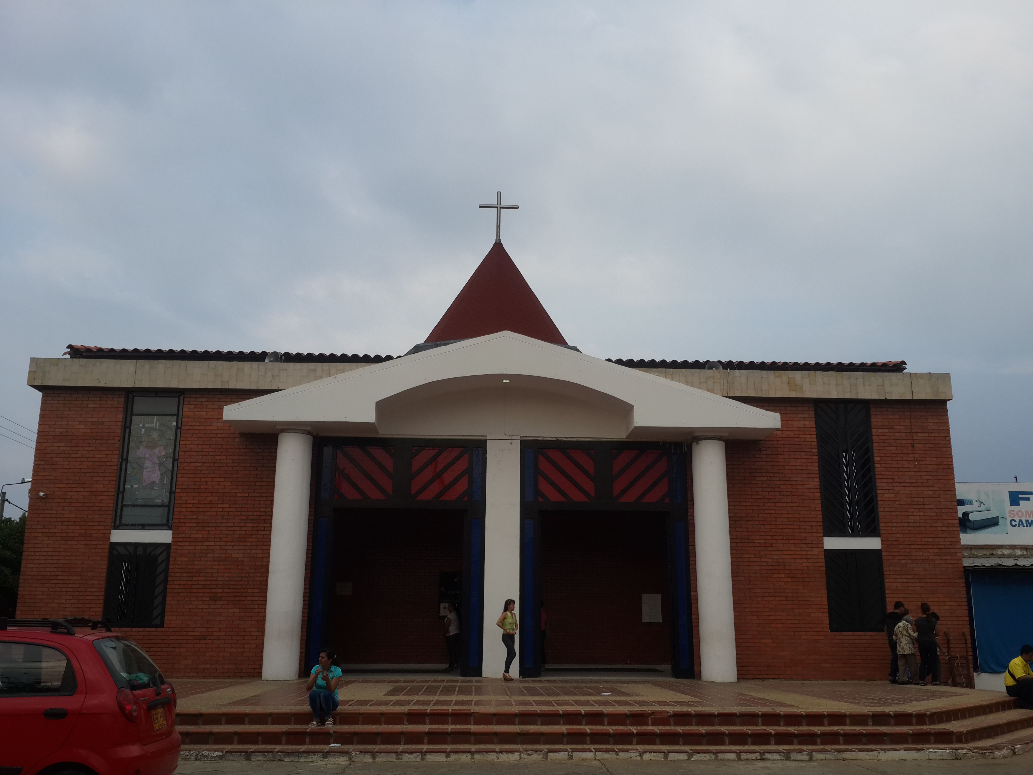 Iglesia del Divino Niño, por César - Mochilero