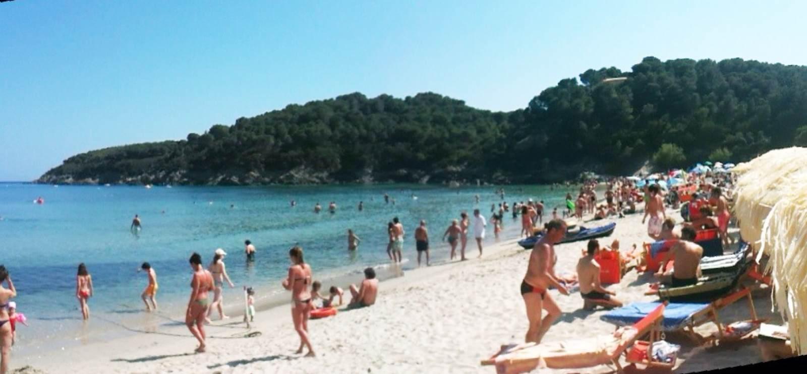 Spiaggia di Fetovaia, por Michele Teggi