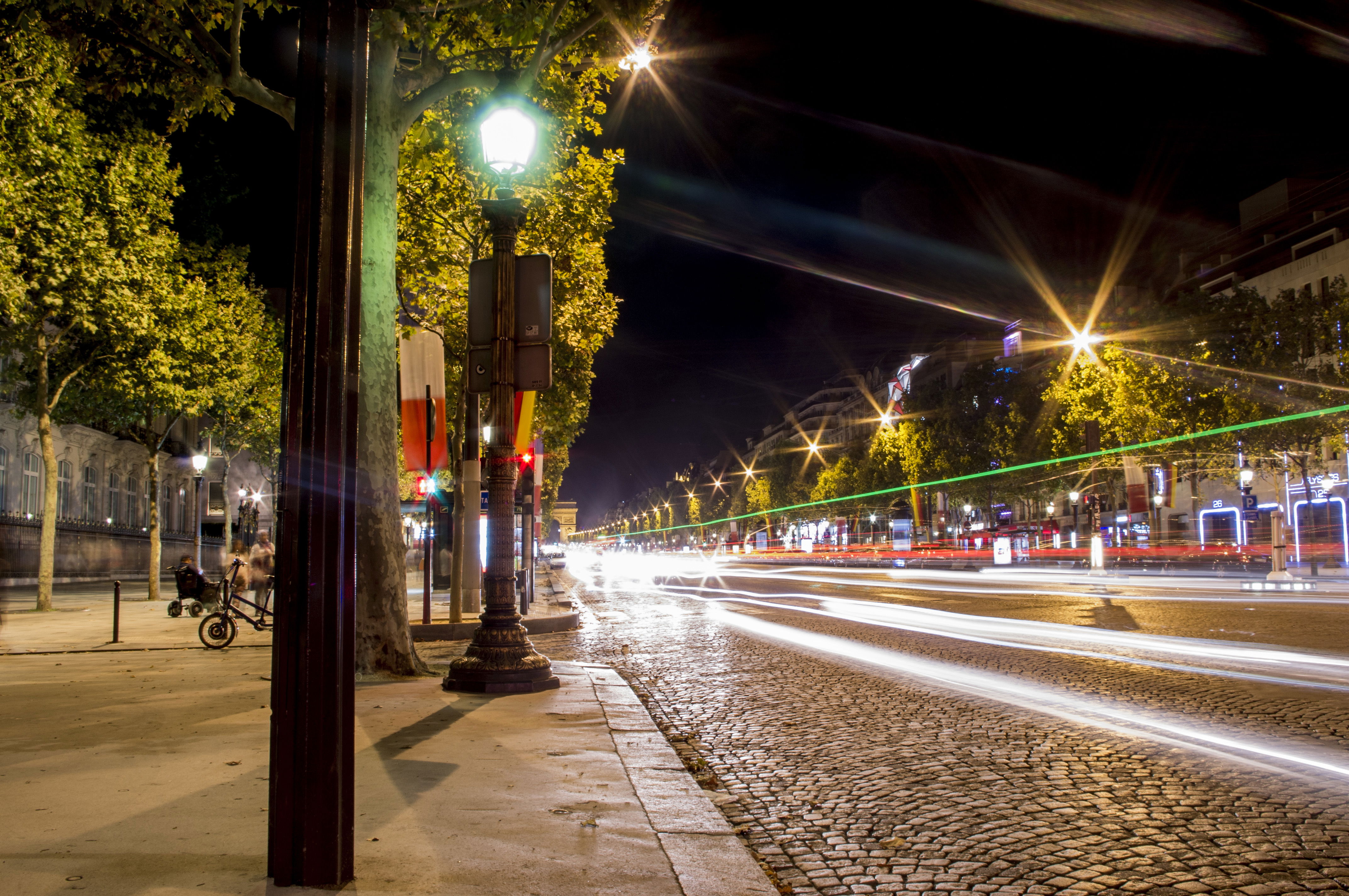 Avenida de los Campos Elíseos, por Thierry M