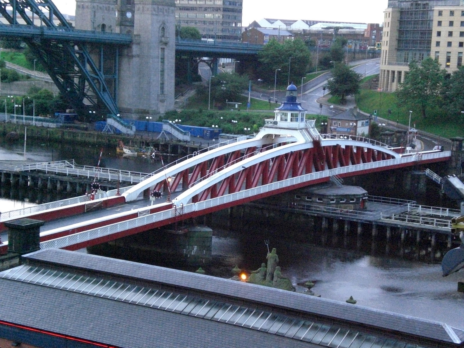 Swing Bridge, por paulinette