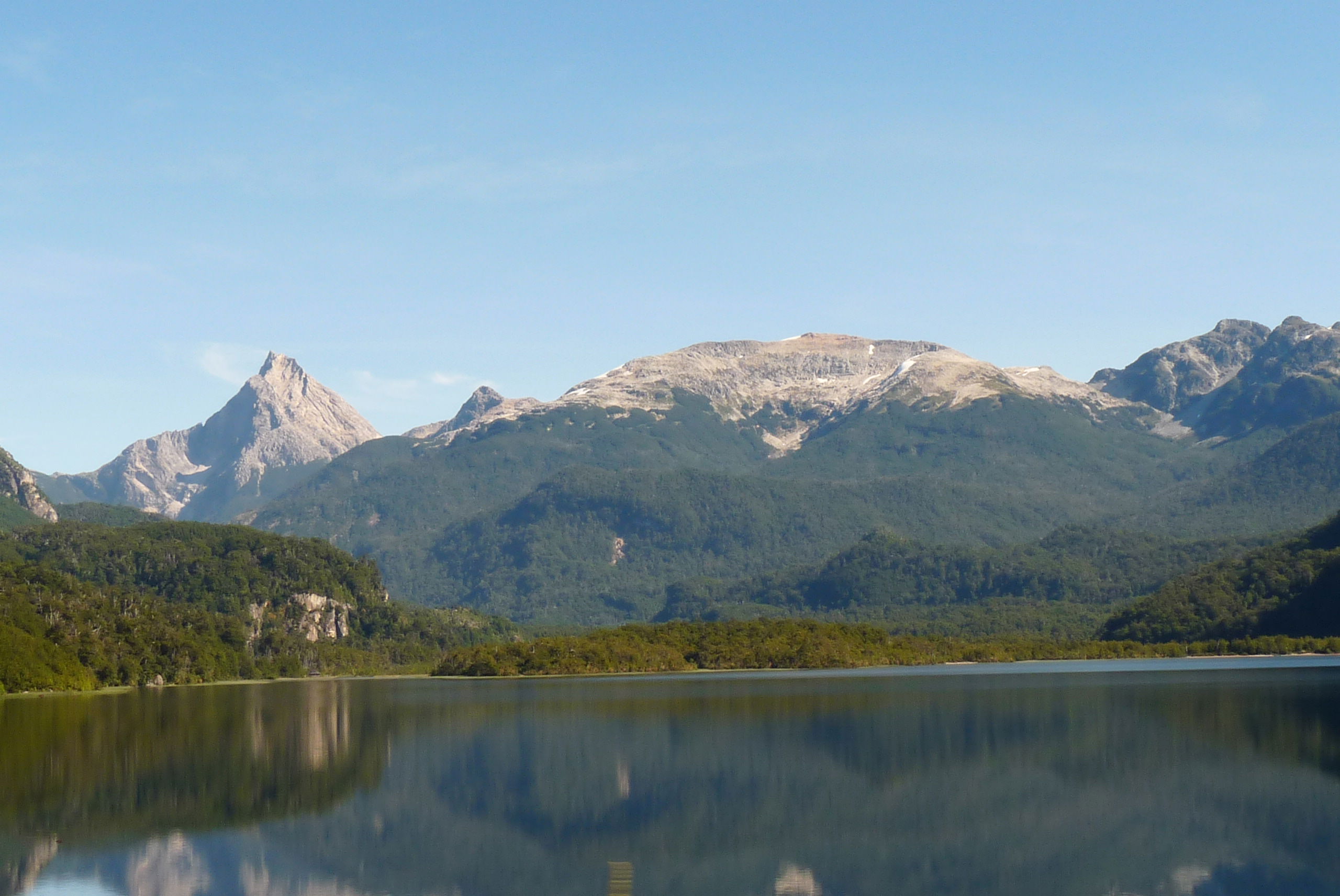 Lago Las Torres, por Pablo Olivera 