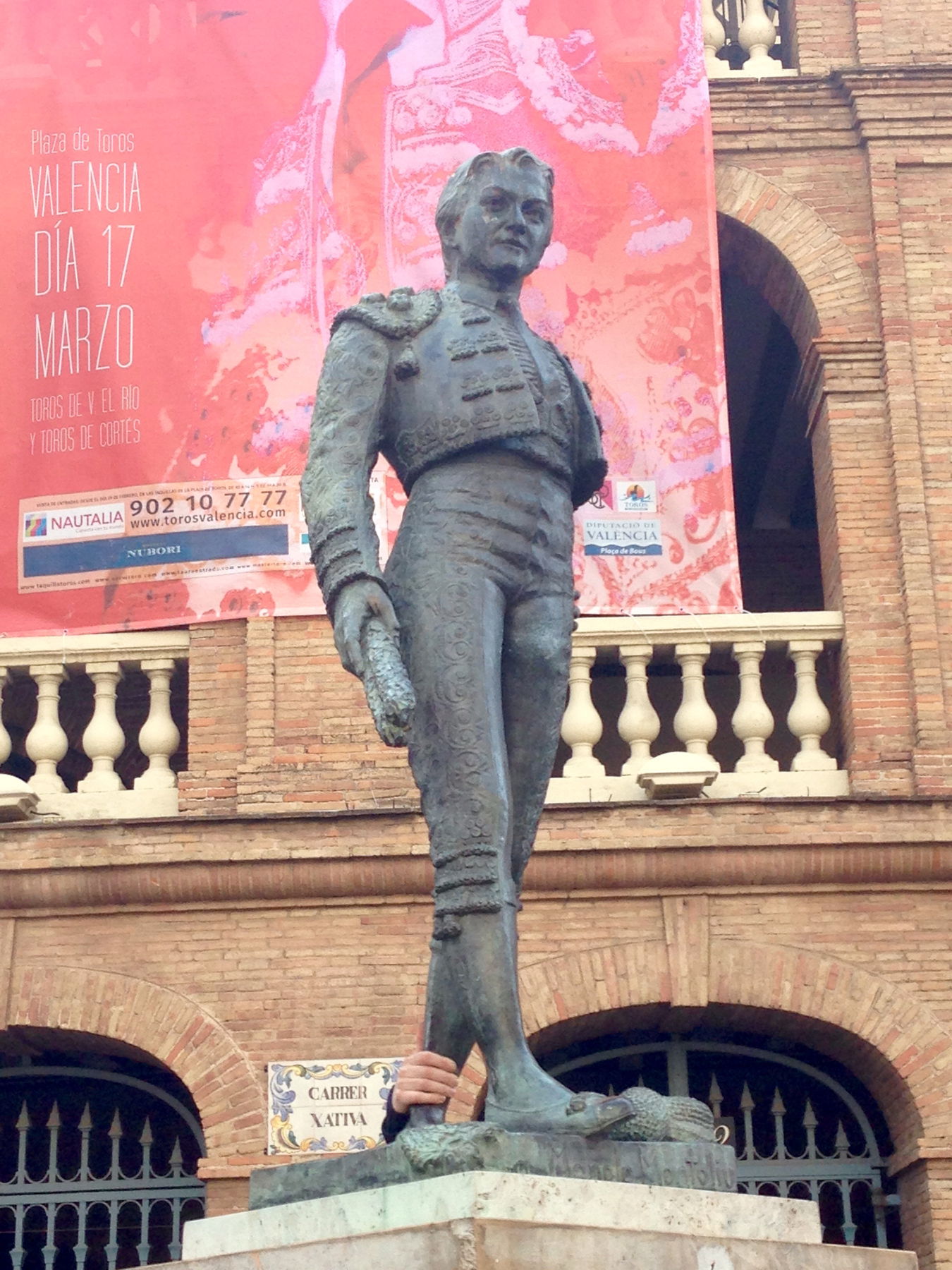 Monumento a Manolo Montoliu, por Álvaro Bedi
