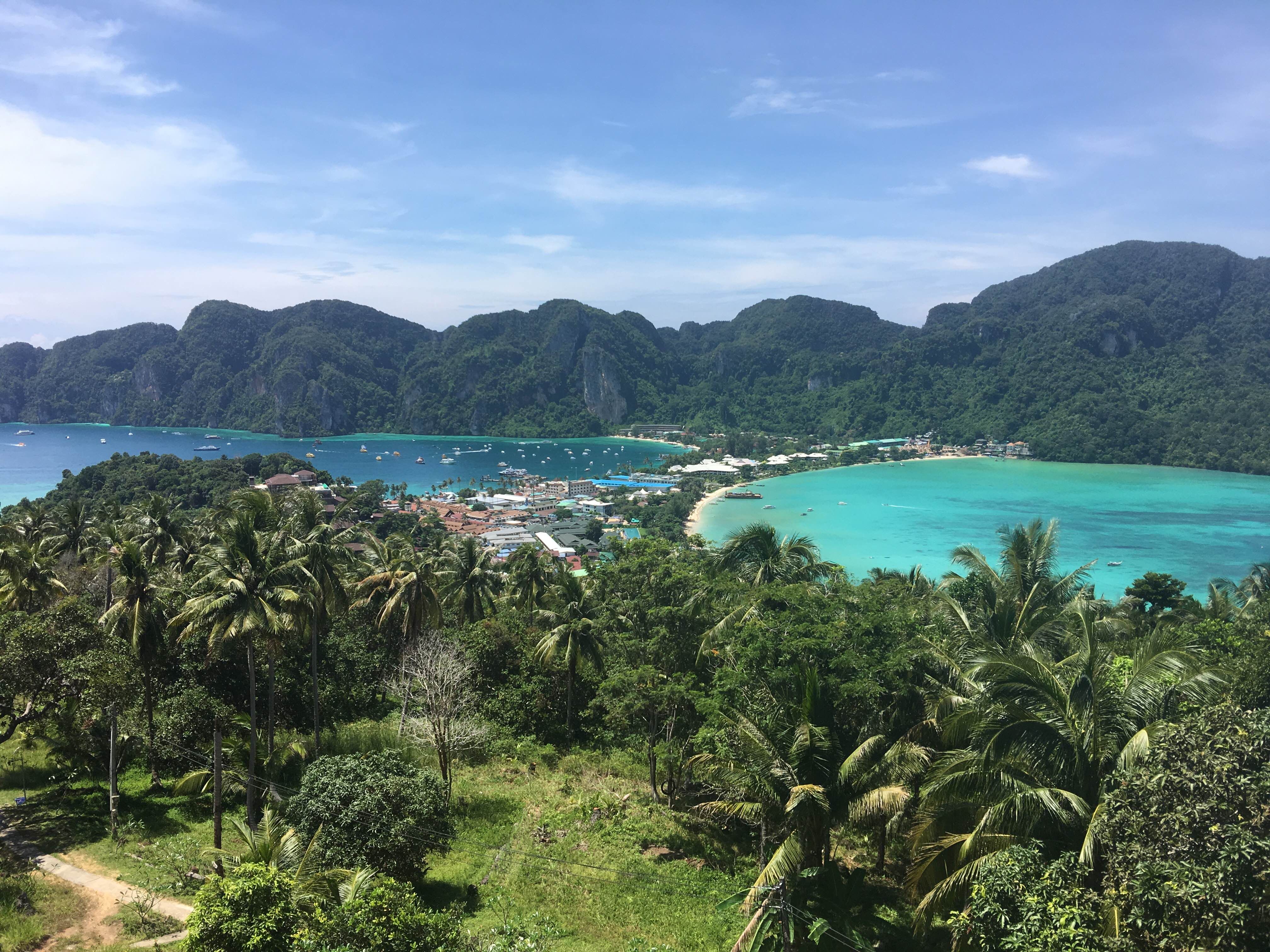 Saii phi phi island village