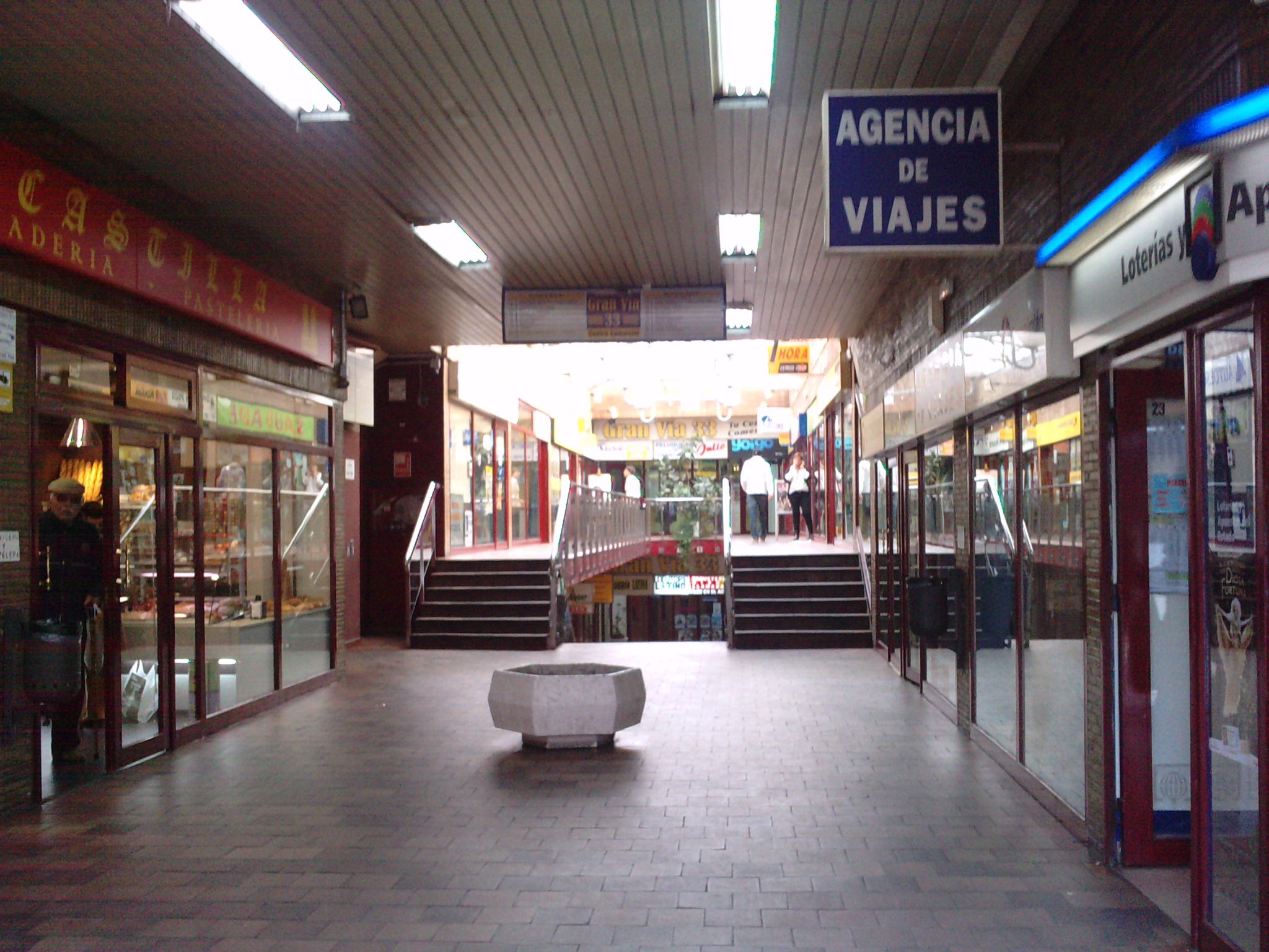 Centro Comercial Gran Vía 33, por Javier 