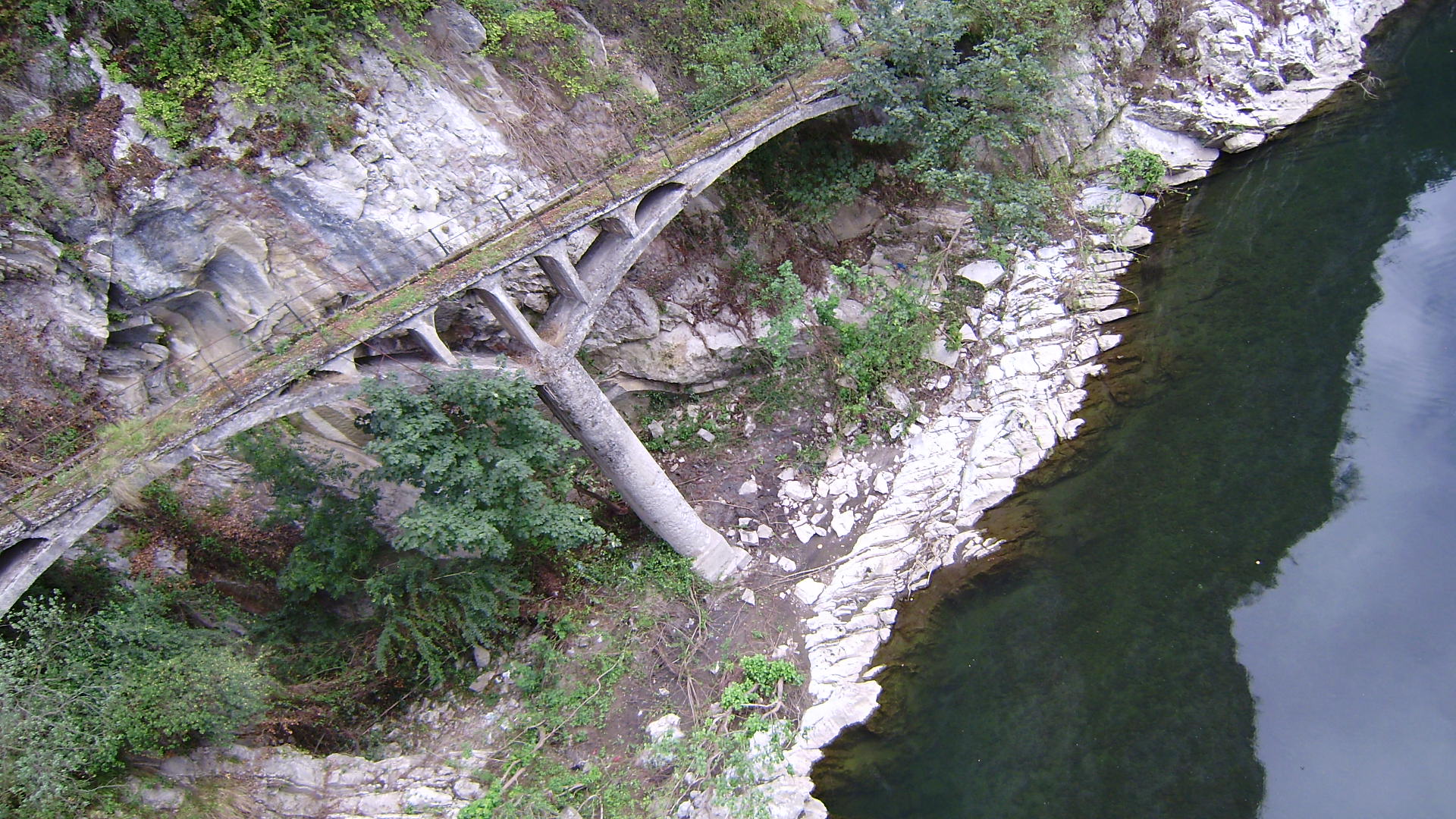 Río Nalón a su paso por Fuso de la Reina, por Saudade