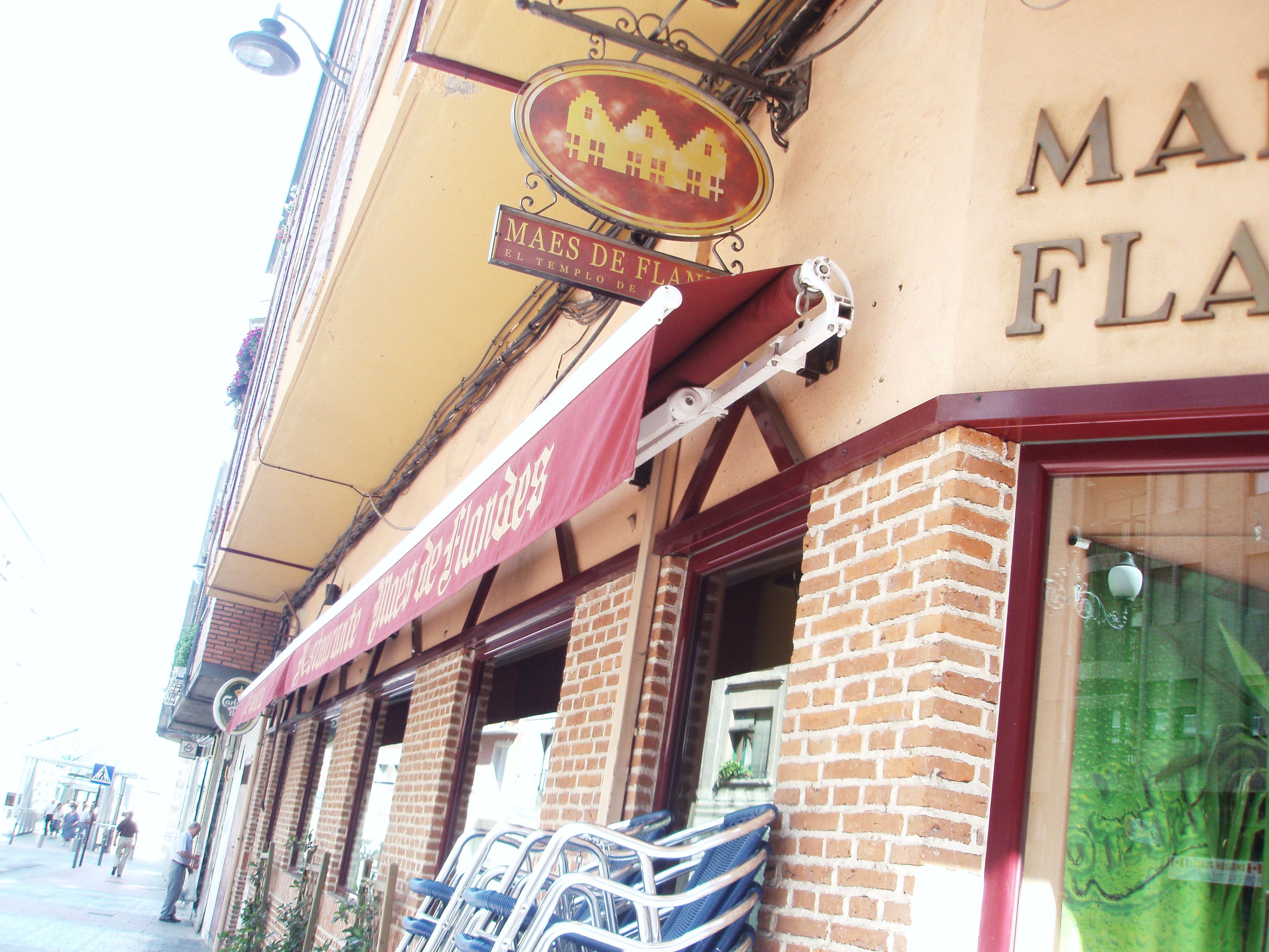 Restaurante Cervecería Maes de Flandes (El Templo de la Cerveza), por Joxu