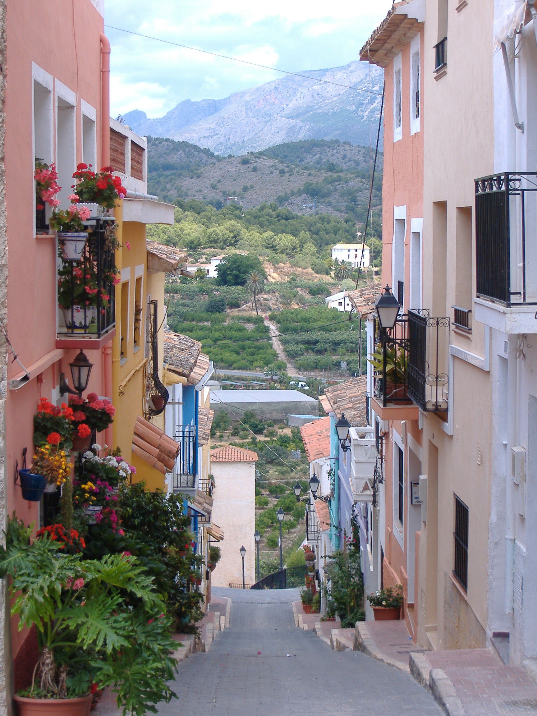 Calles de Guadalest, por Bully