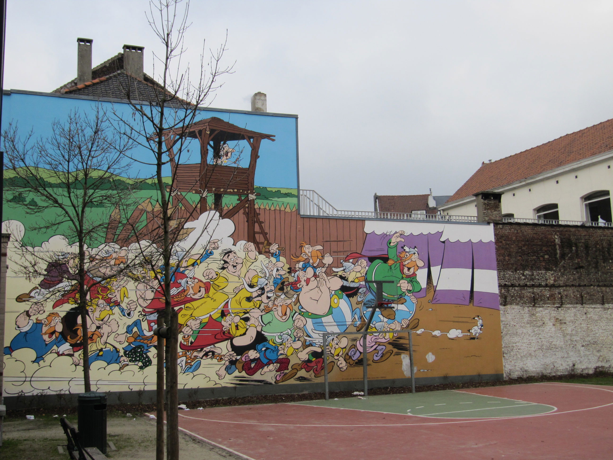 Mural de Astérix et Obélix - Goscinny & Uderzo, por Héctor mibauldeblogs.com