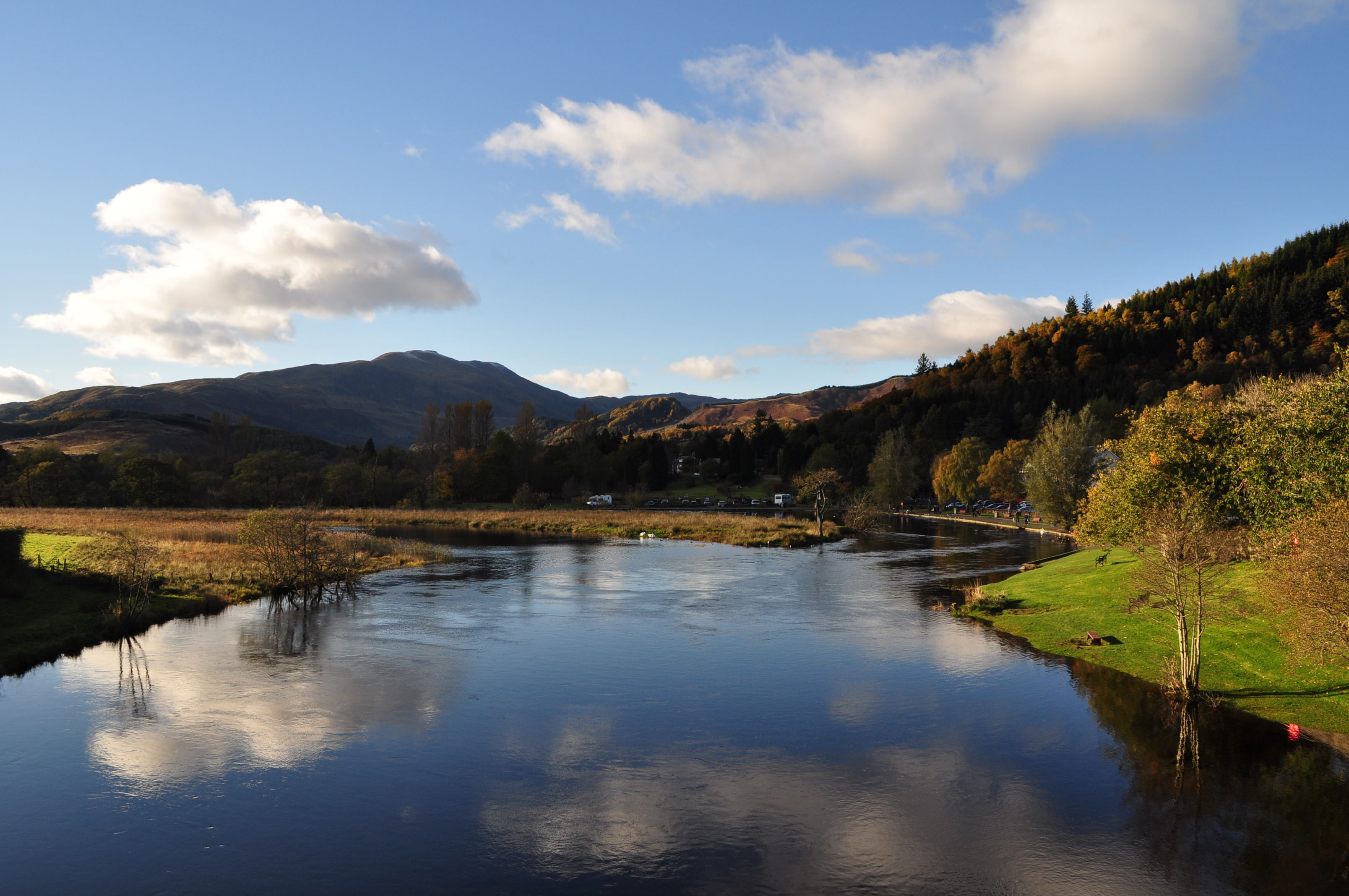 Paseo del Río en Callander, por eXplorador Escocés