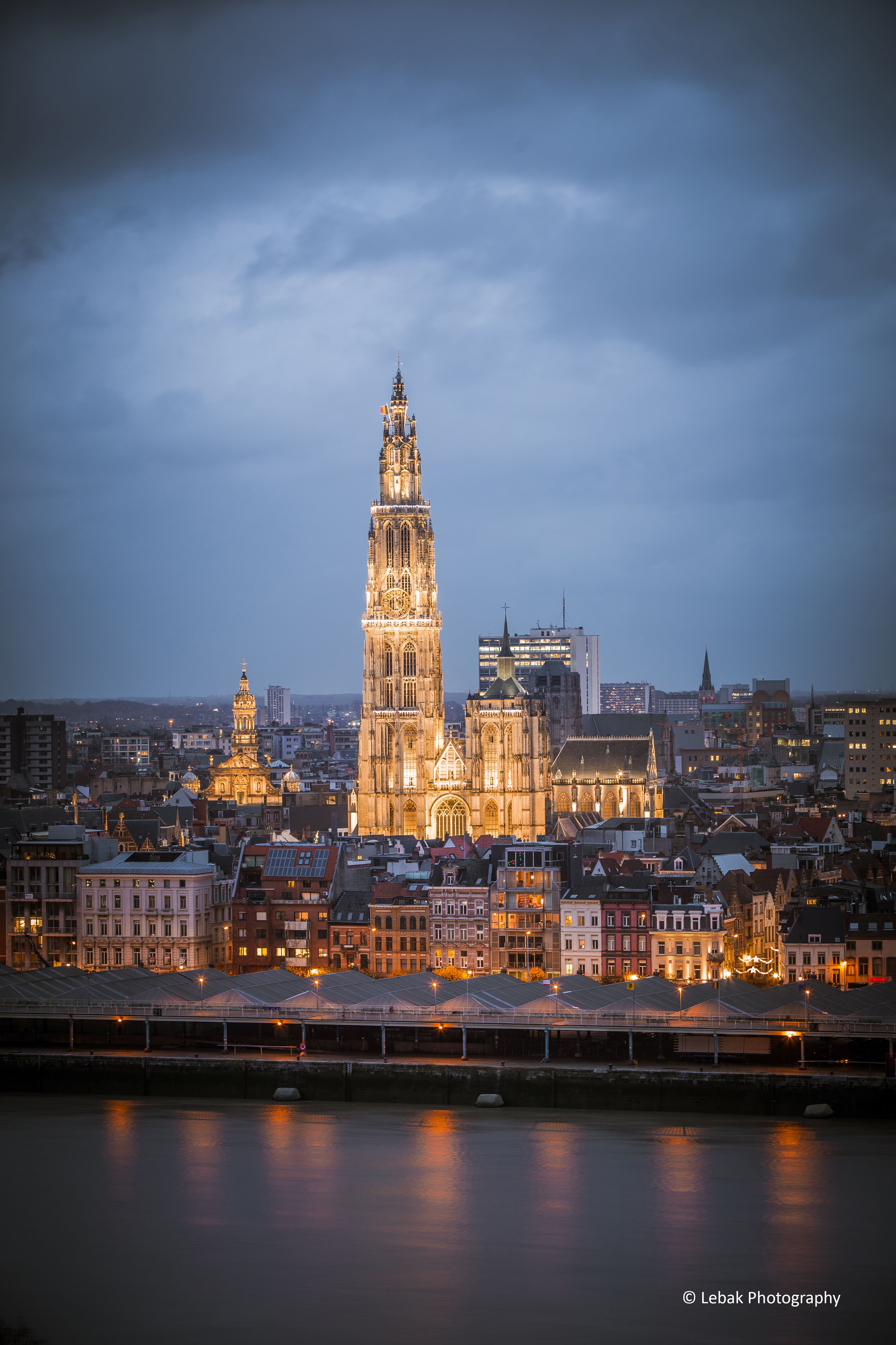 Catedral de Nuestra Señora, por Turismo de Amberes