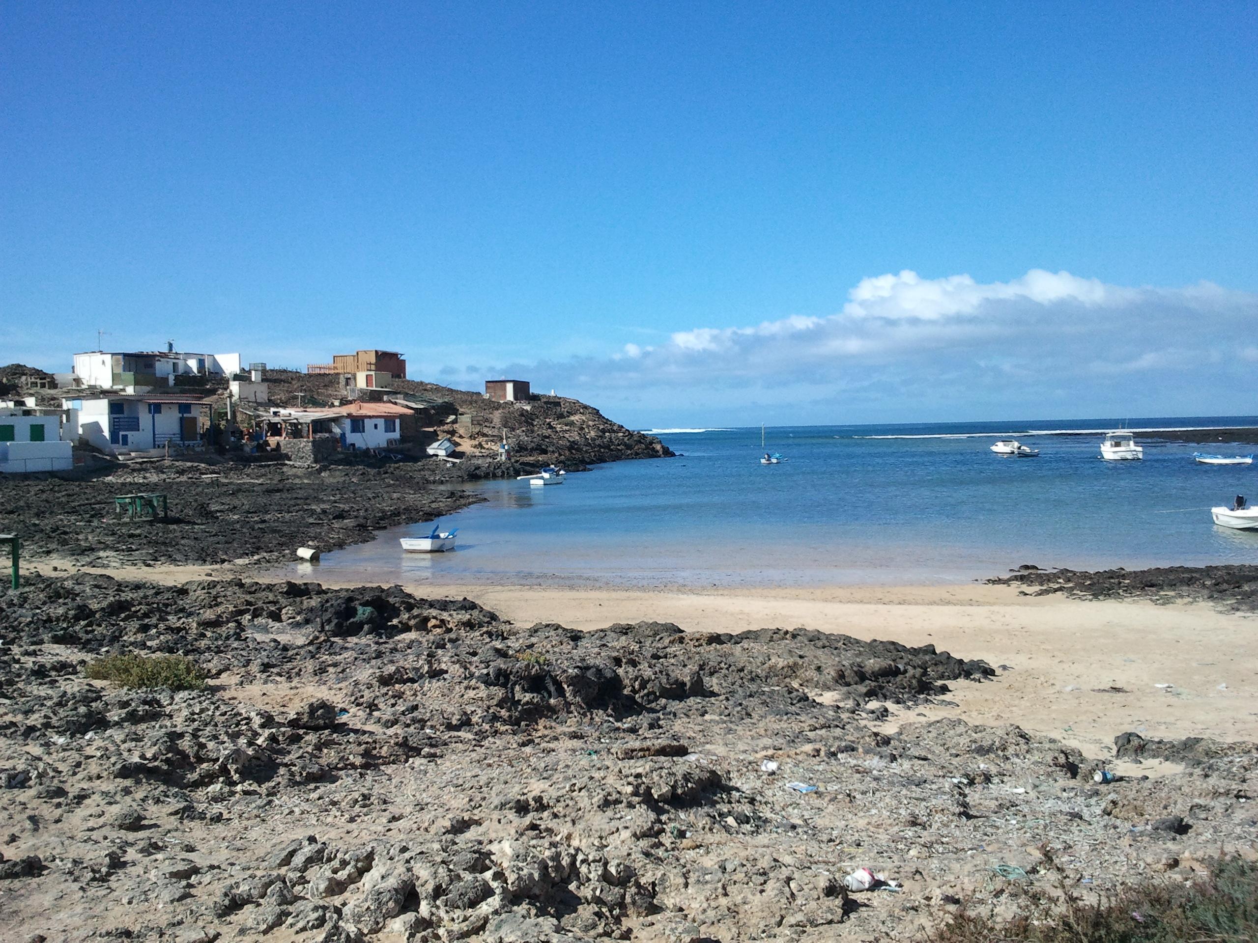 Playa y aldea El Majanicho, por Romina