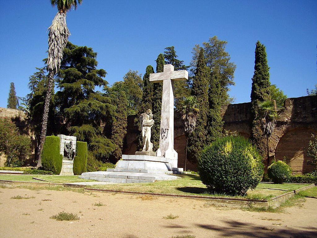 Monumento al Héroe Caído, por Lala