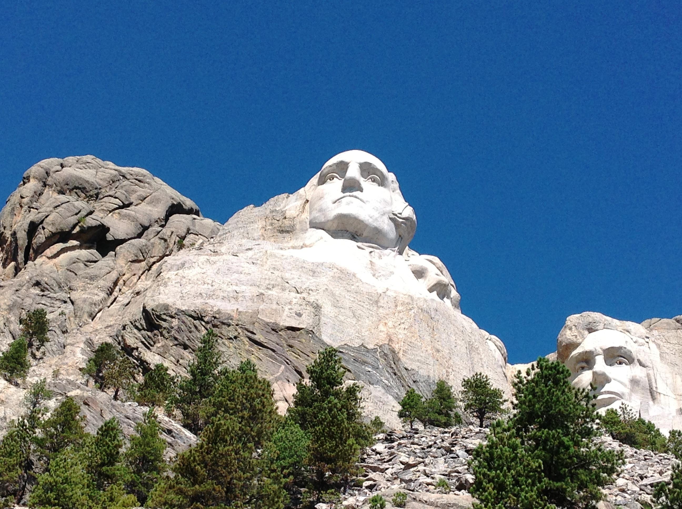 Monte Rushmore, por Chris Pearrow